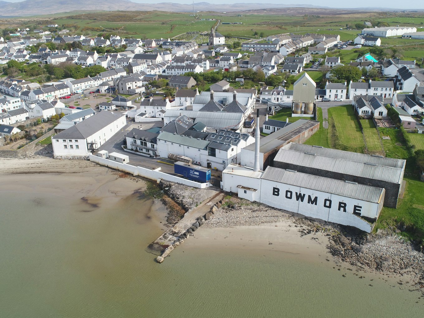 Bowmore distillery | Travel4Reasons Bowmore distillery | Travel4Reasons