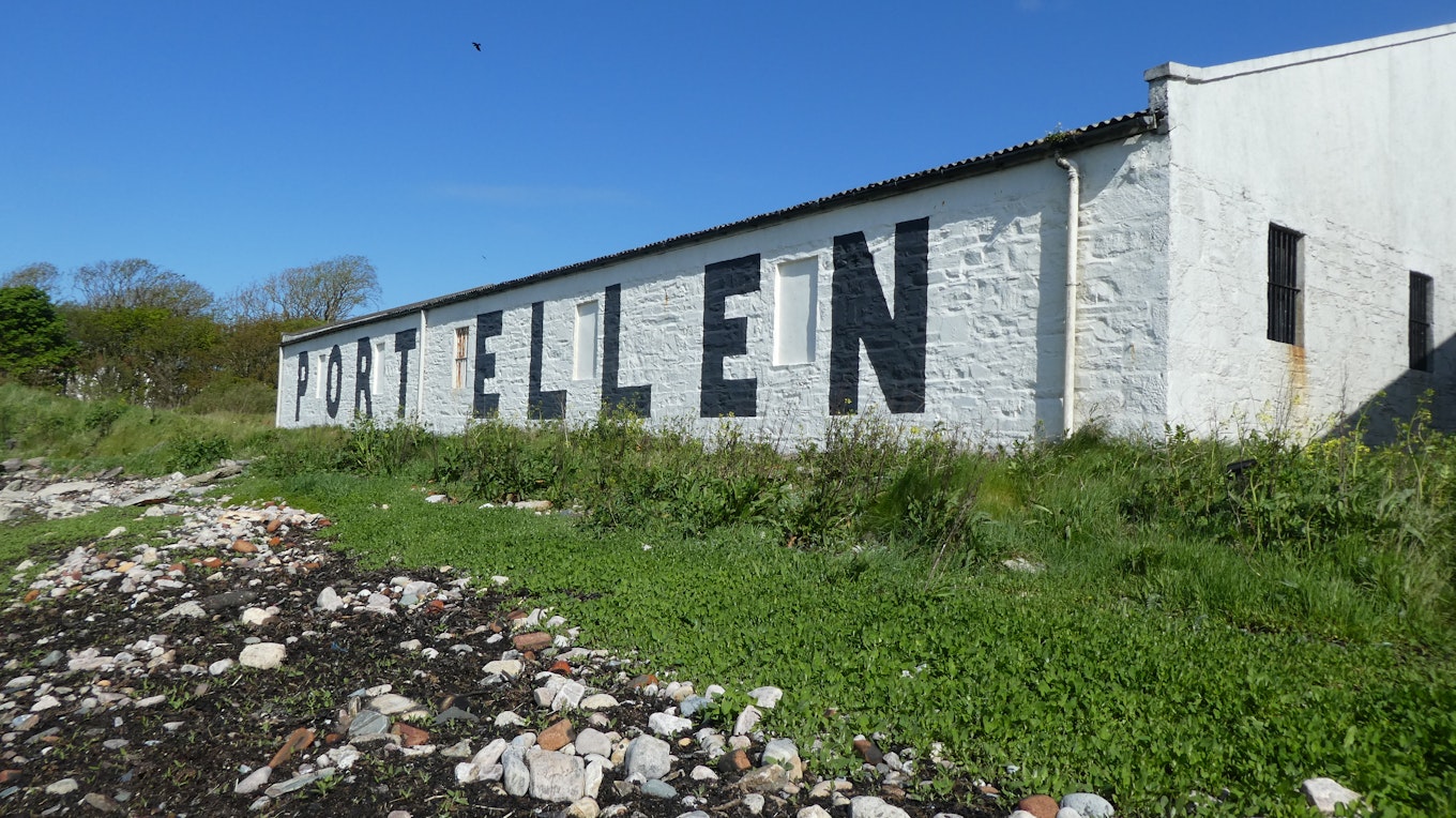 Port Ellen distilleerderij | Isle of Islay (Travel4Reasons)