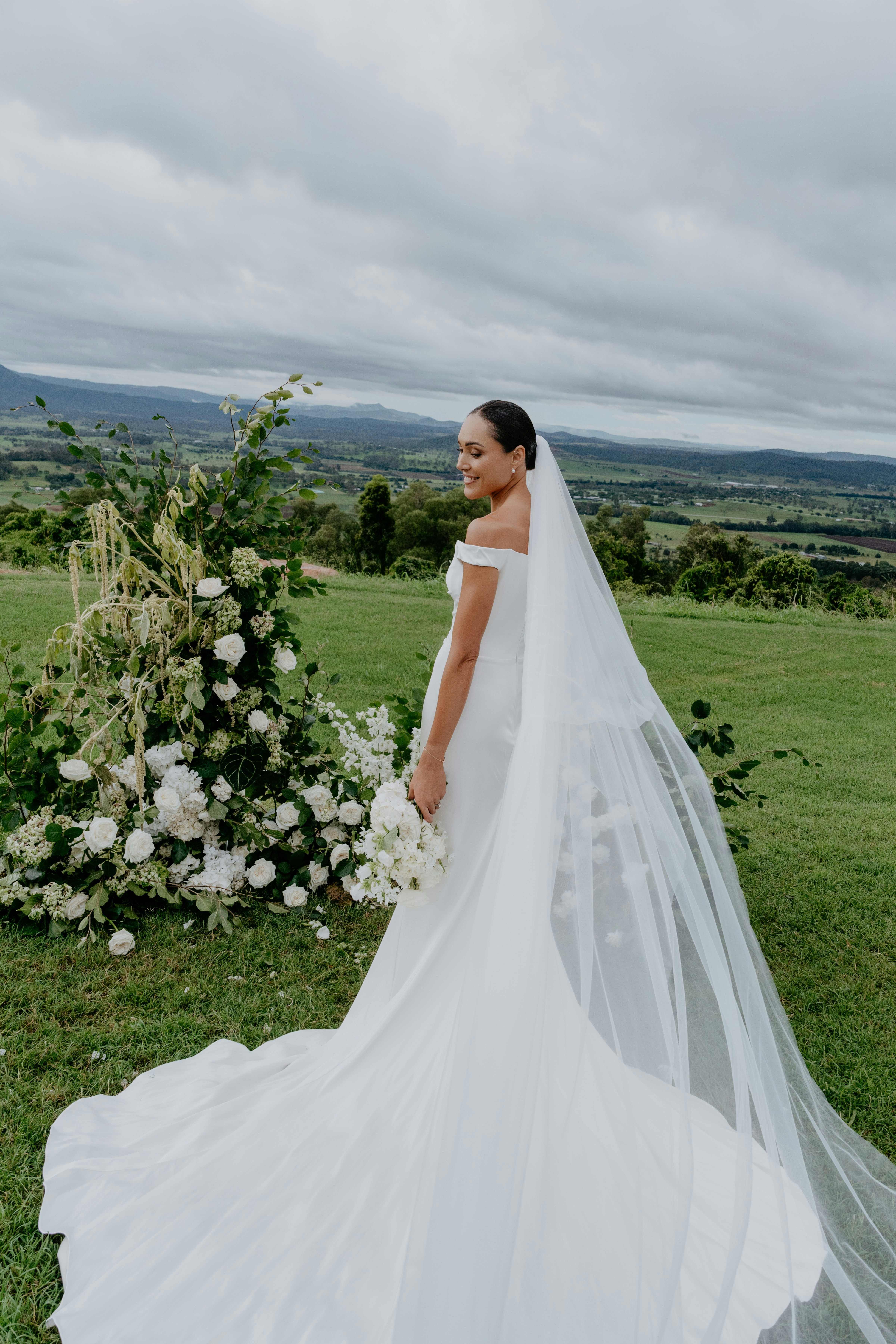 Image for the section Intimate Wedding Collection