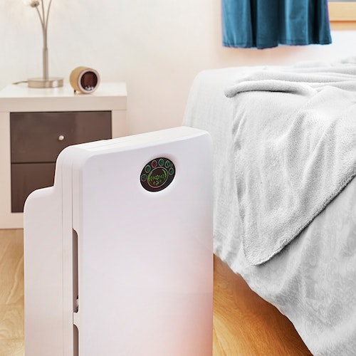 Purificateur d'air A&S 100 Eco au pieds du lit