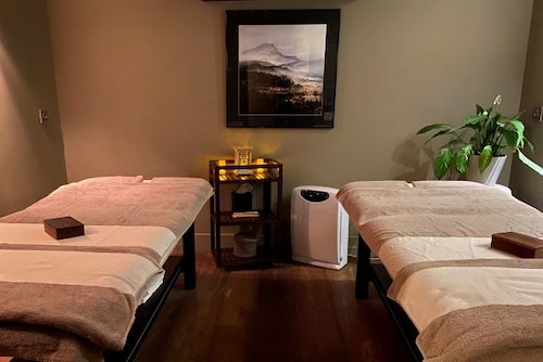 Purificateur d'air A&S 200 Medium dans un salon de massage