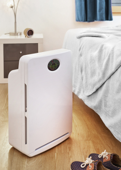 Purificateur d'air A&S 100 Eco au pieds du lit