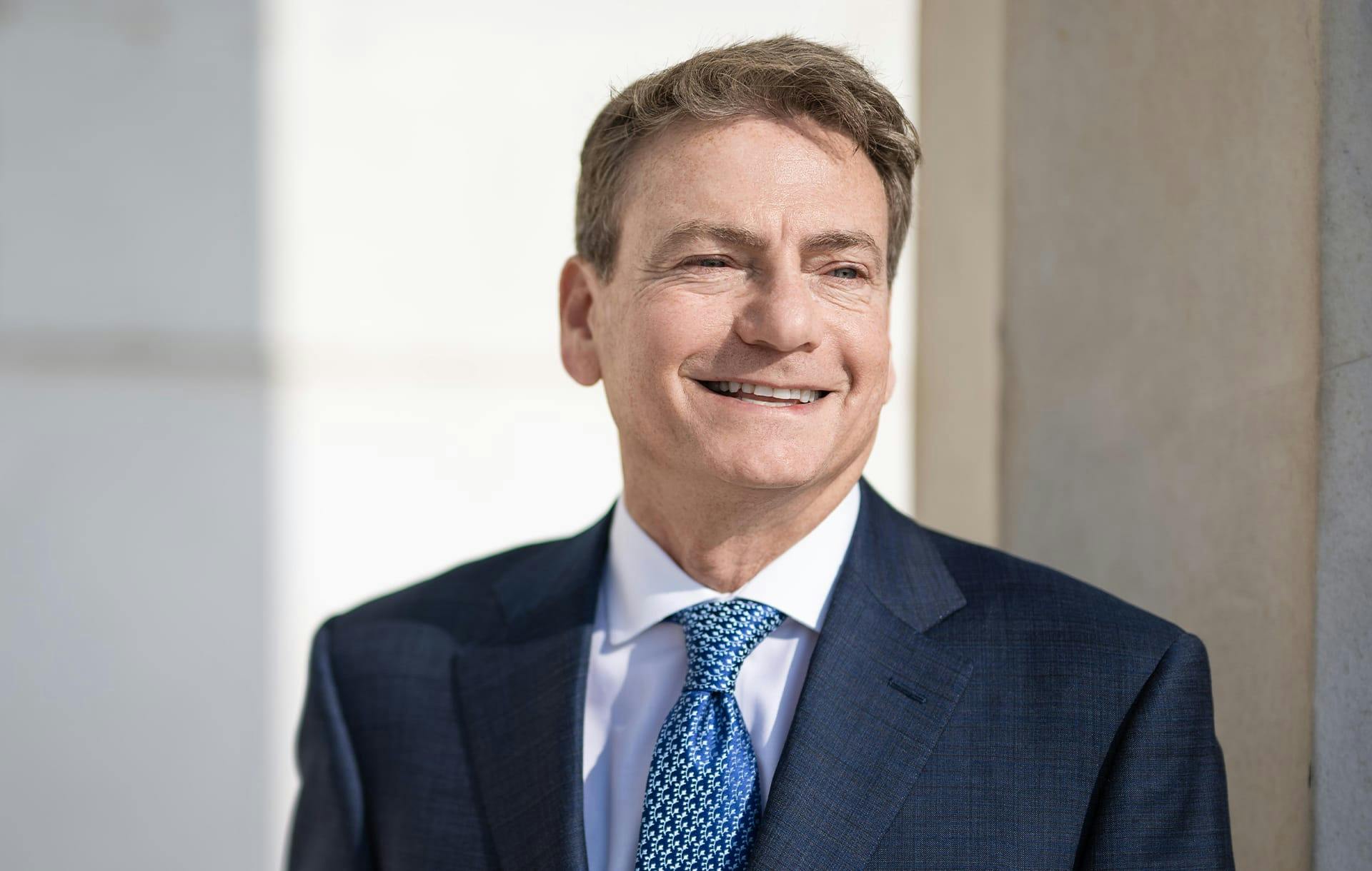 Dr. Douglas Forman