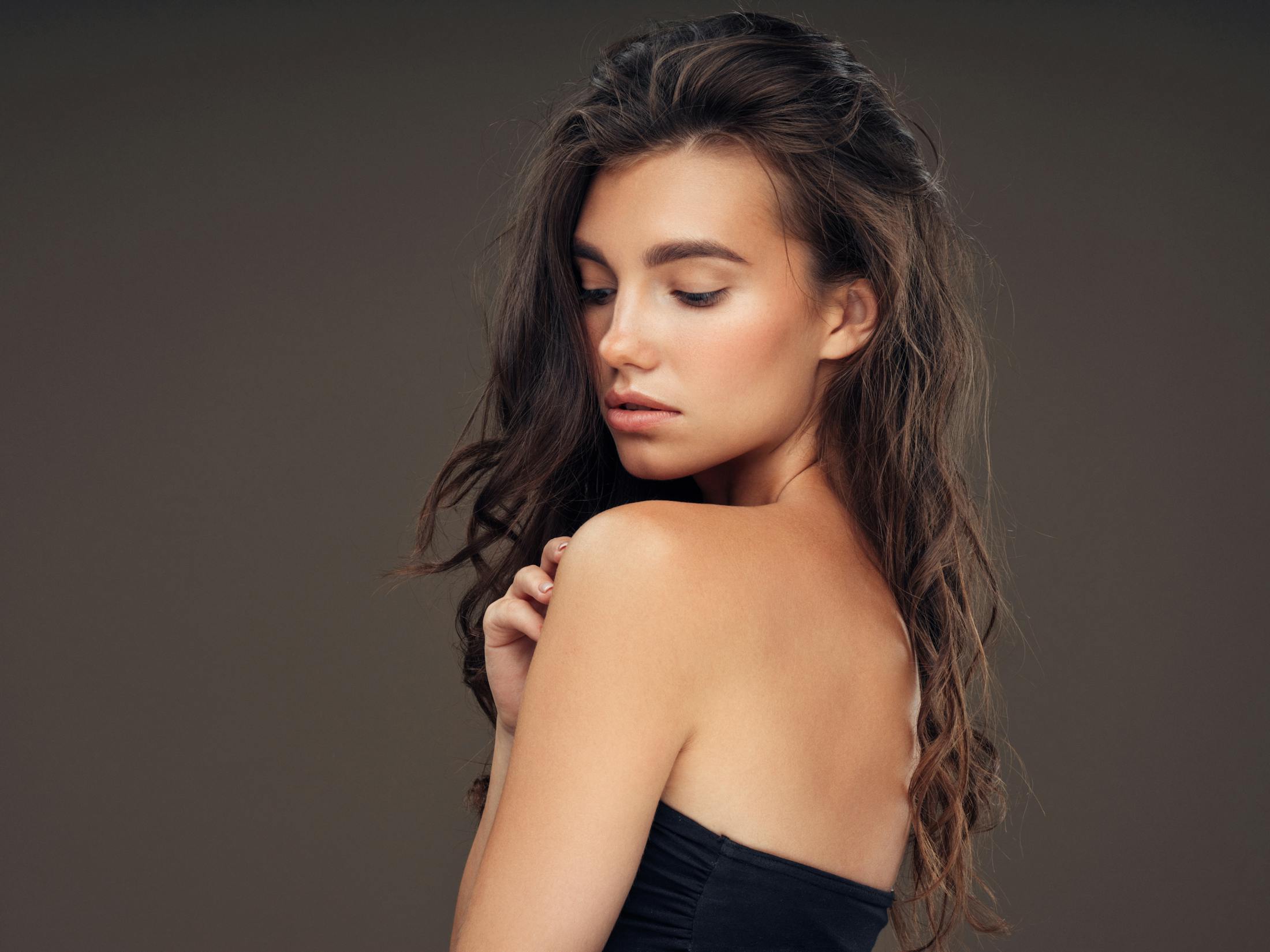 brunette woman side profile