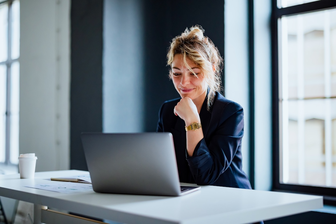 Woman on laptop Woman on laptop