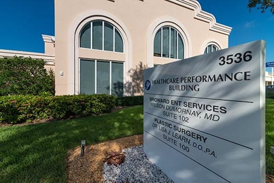 Sign outside of Dr. Lisa Learn's office