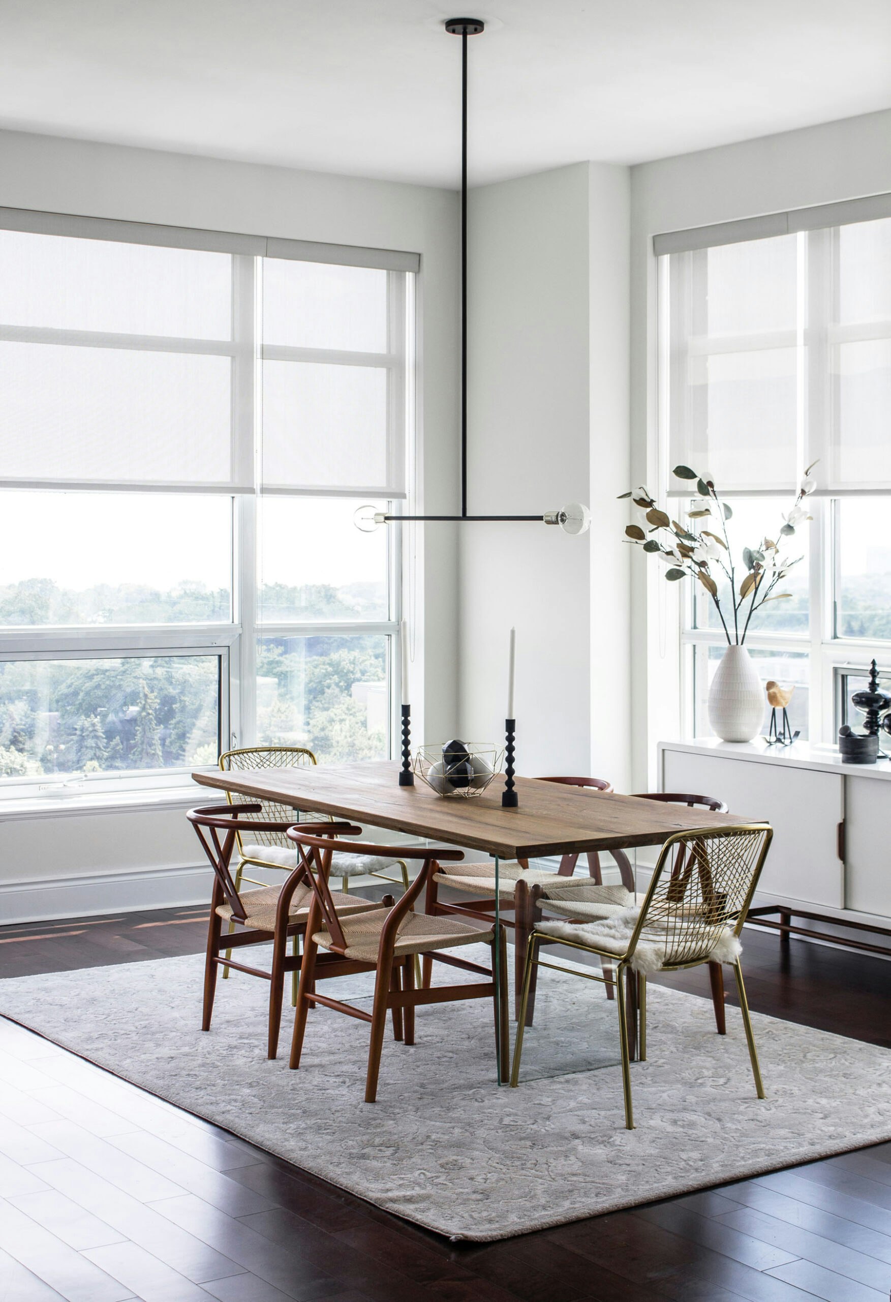 Striking the perfect balance: Styling your home for sale