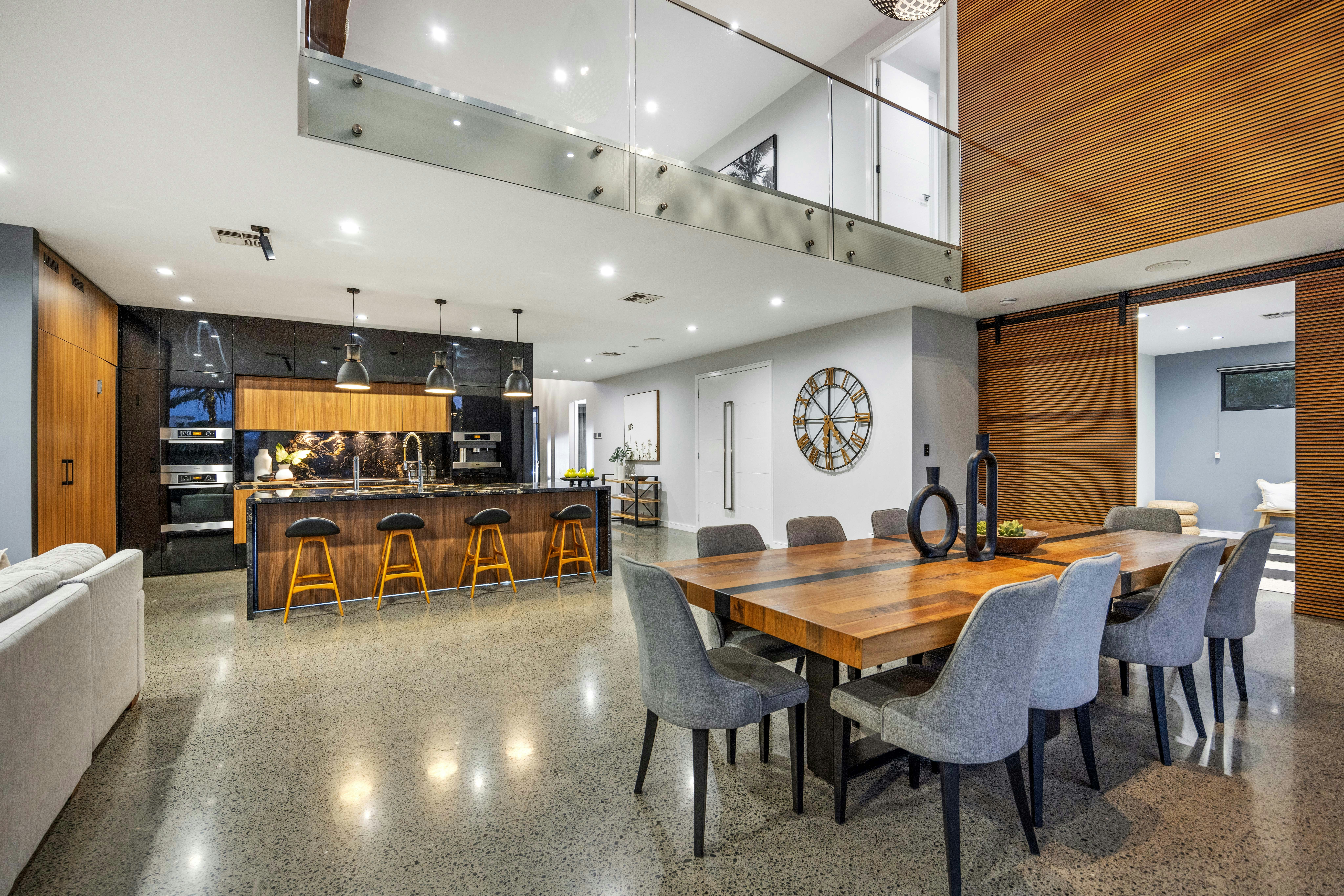 Image of dining room