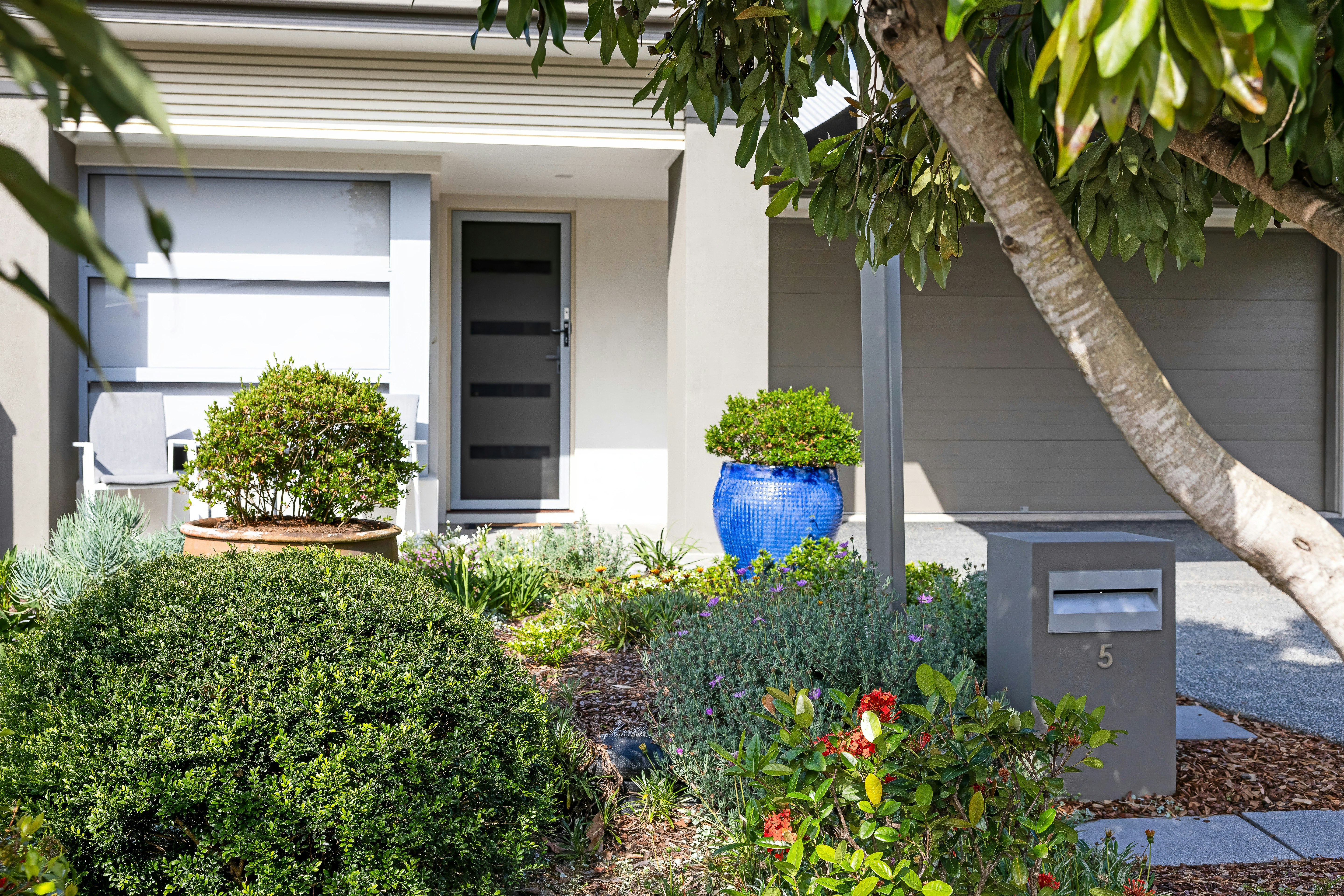 Image of mailbox