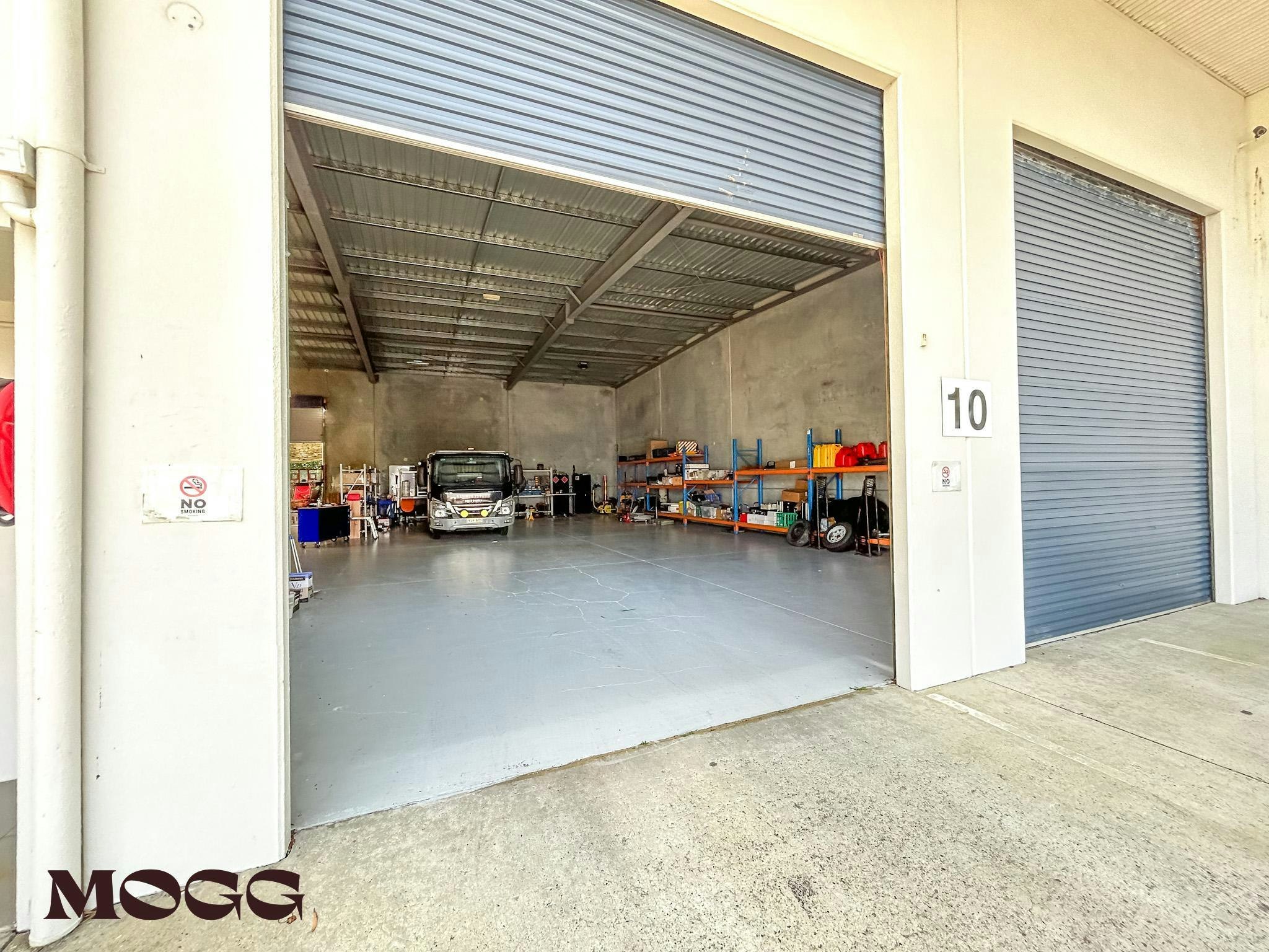 Image of garage
