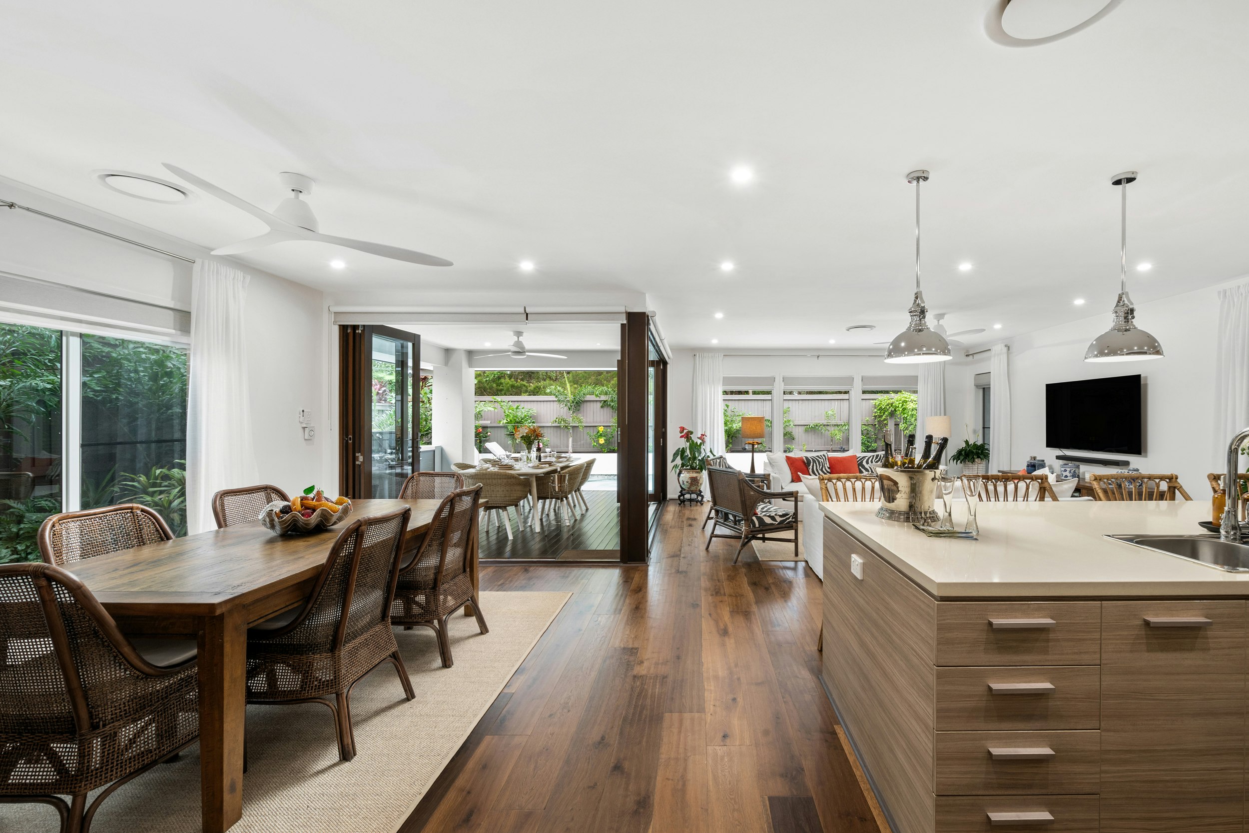Image of dining room