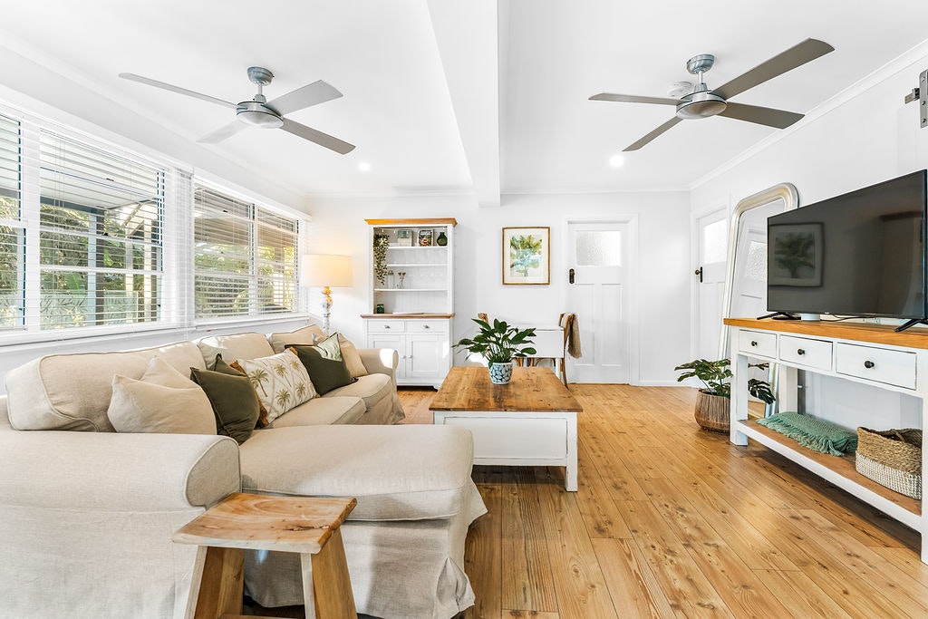 Image of ceiling fan