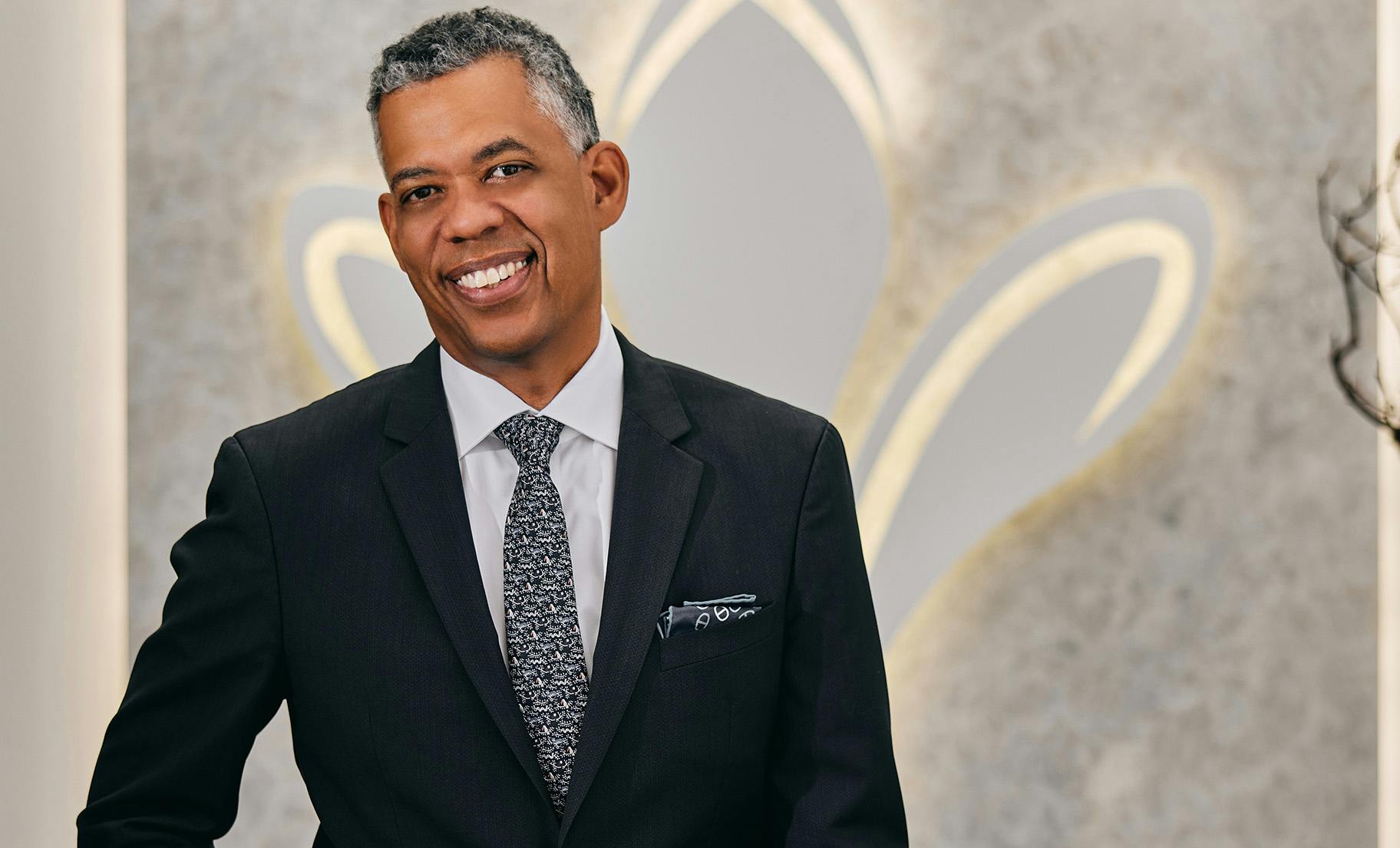 Dr. Steven Williams