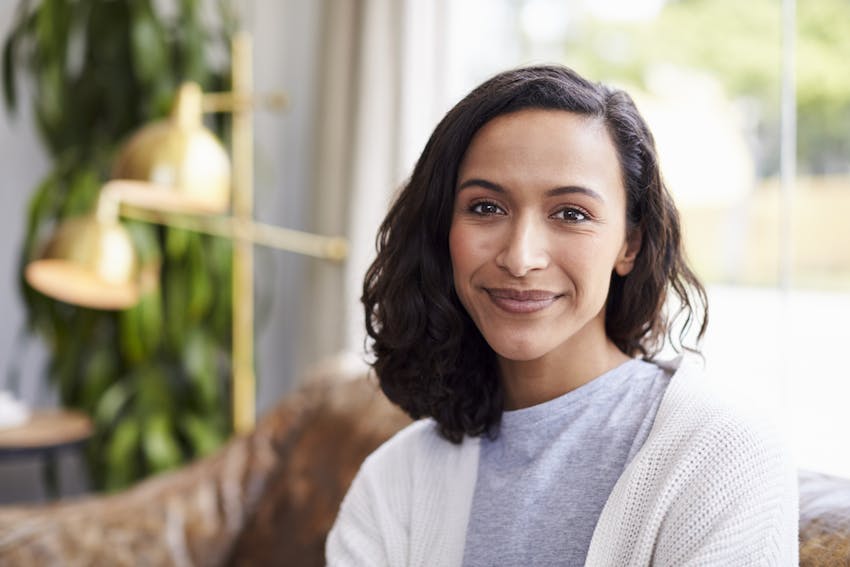 woman with shoulder length dark hair