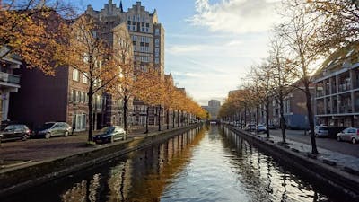 Gracht in Den Haag