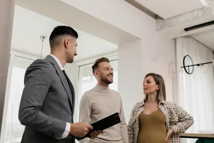 Bidding on a house: how does it work?