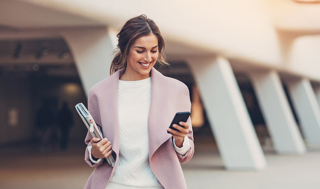texting in parking garage