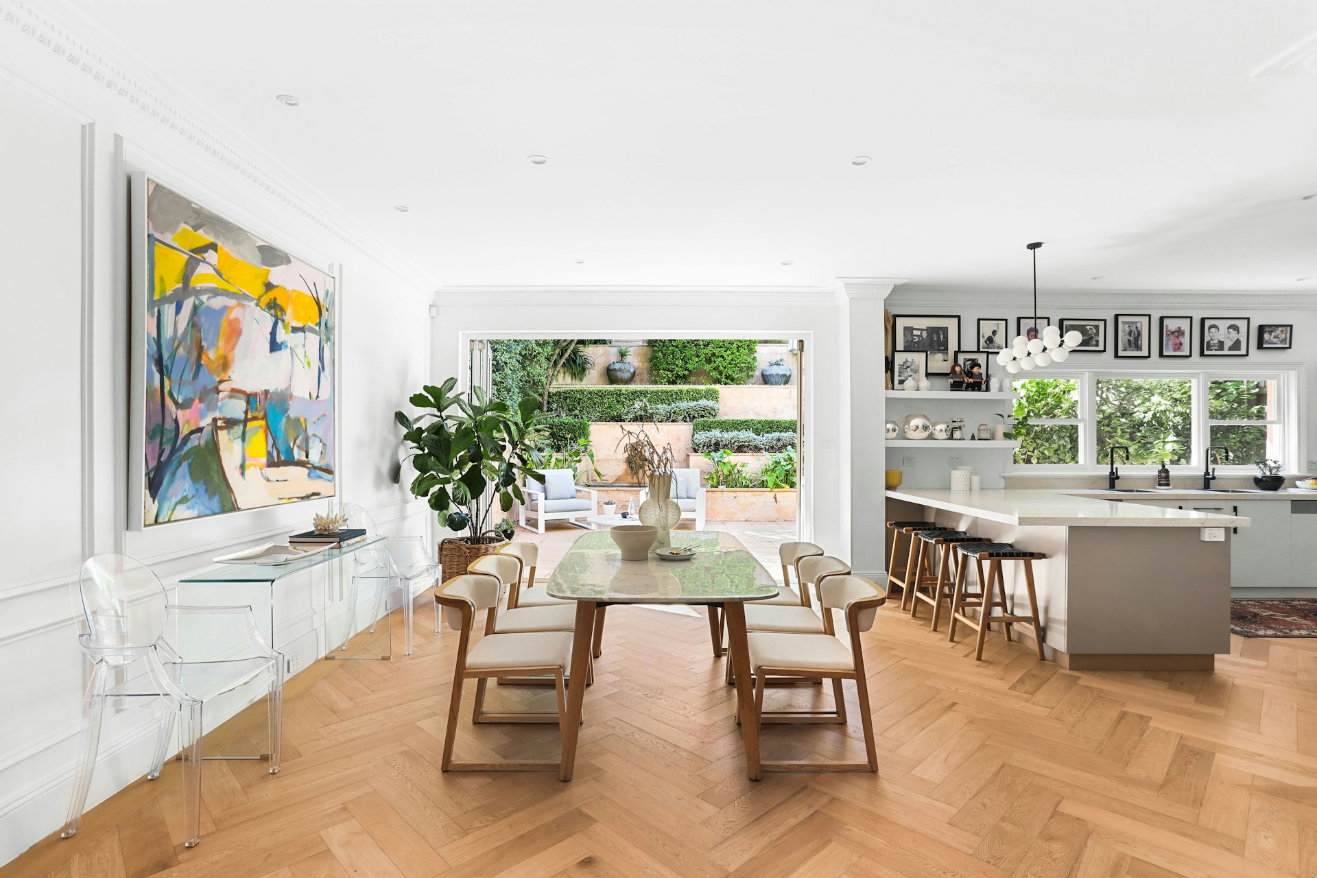 dining room