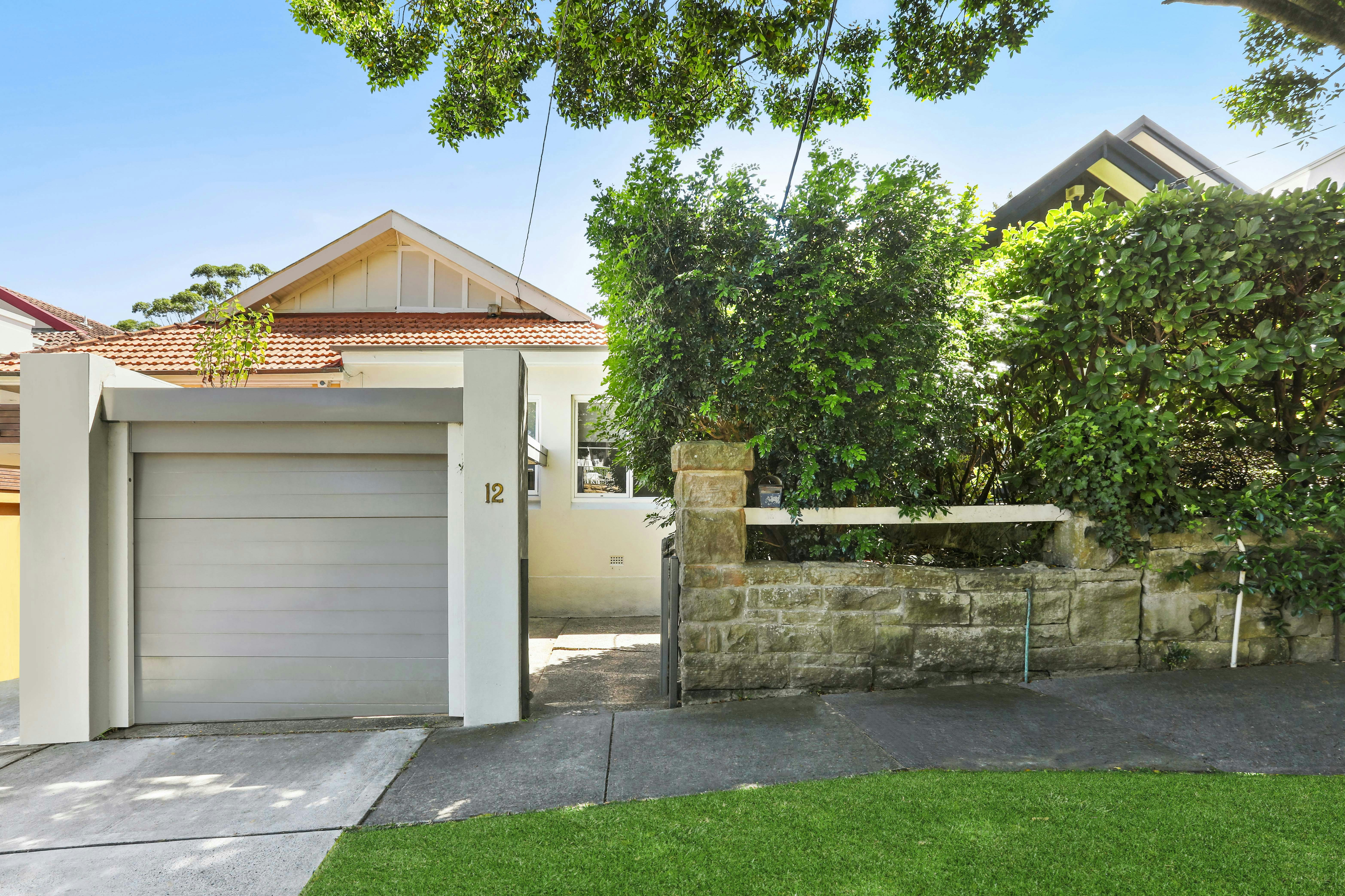 Image of garage