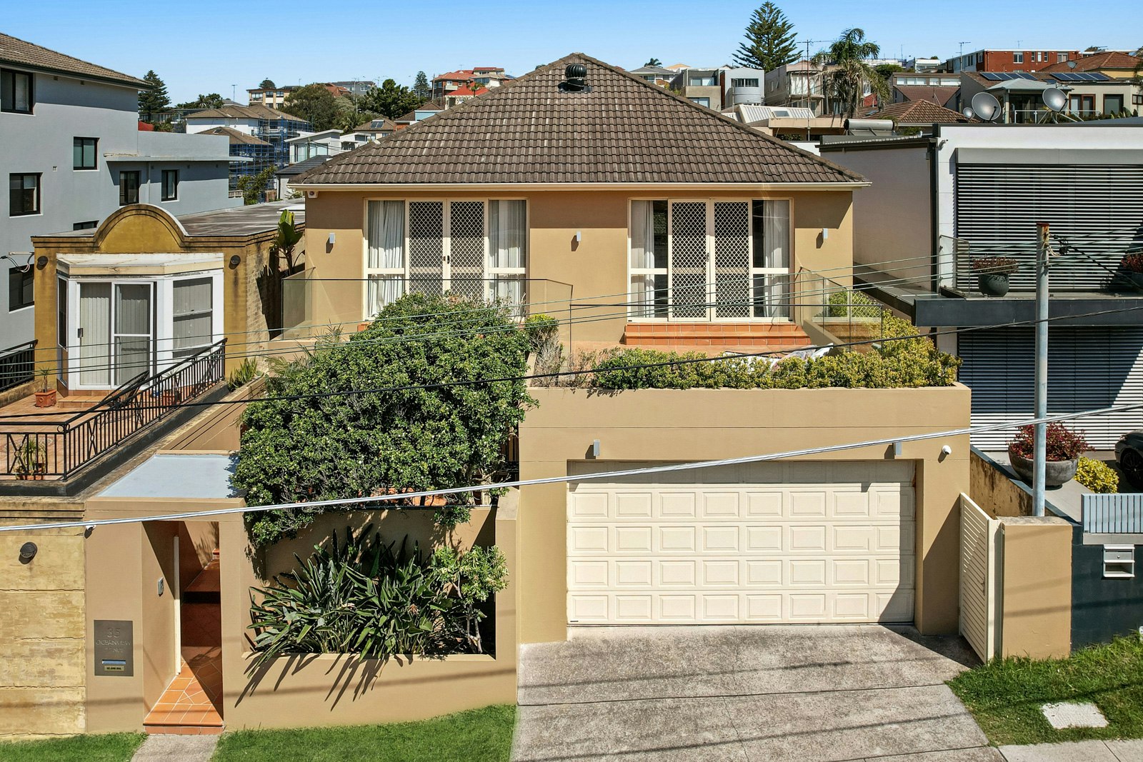 Image of neighborhood