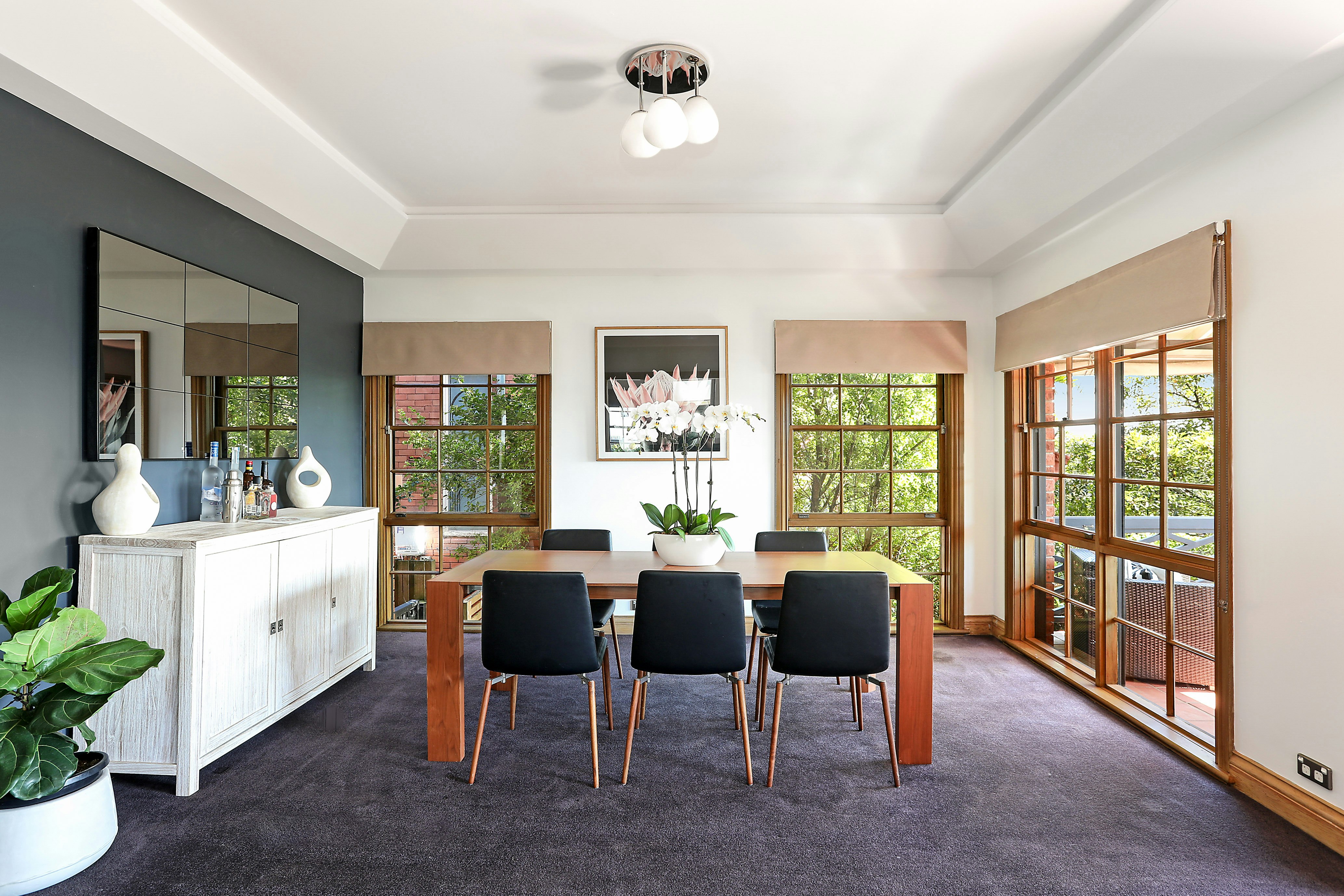 Image of dining room