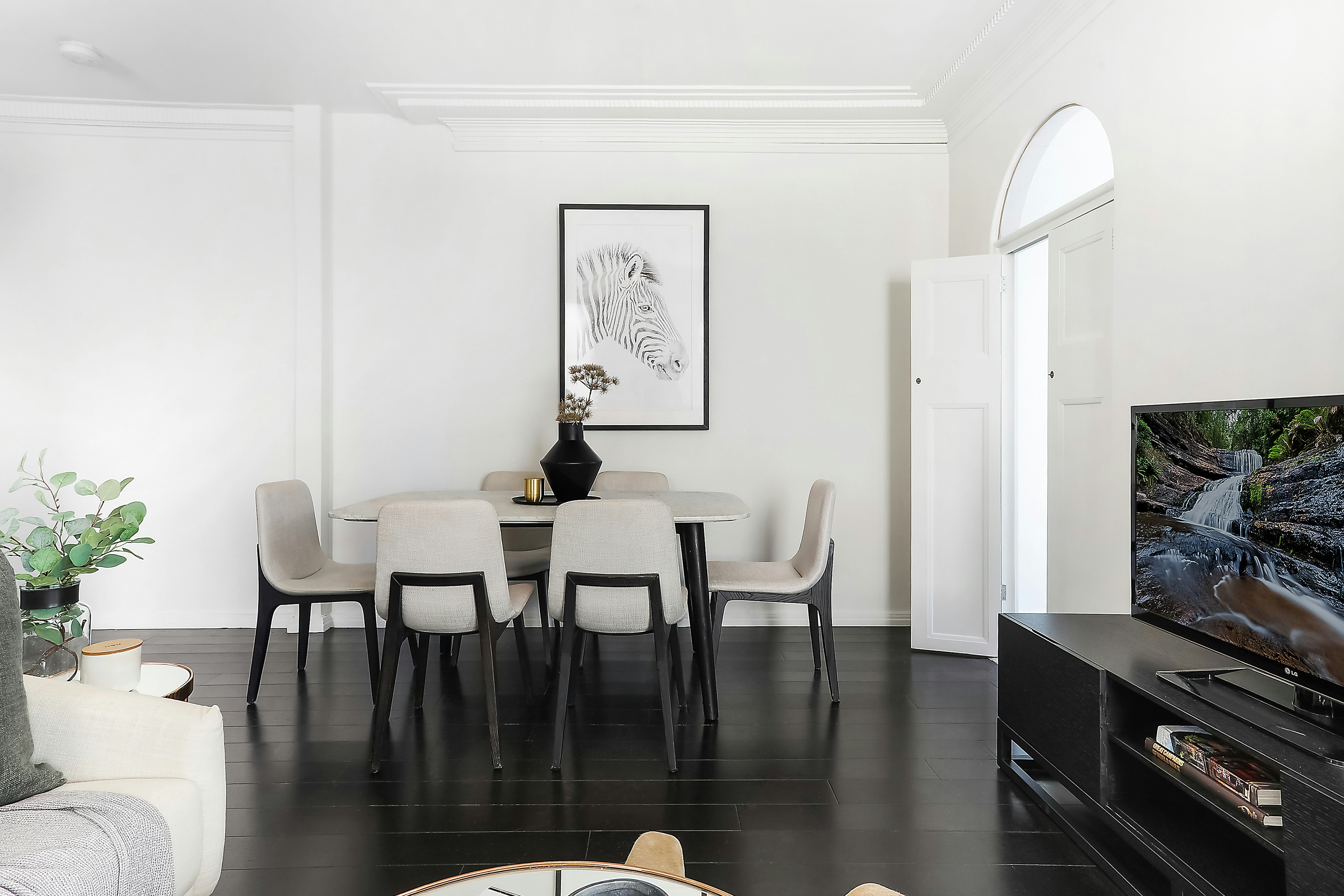 Image of dining room