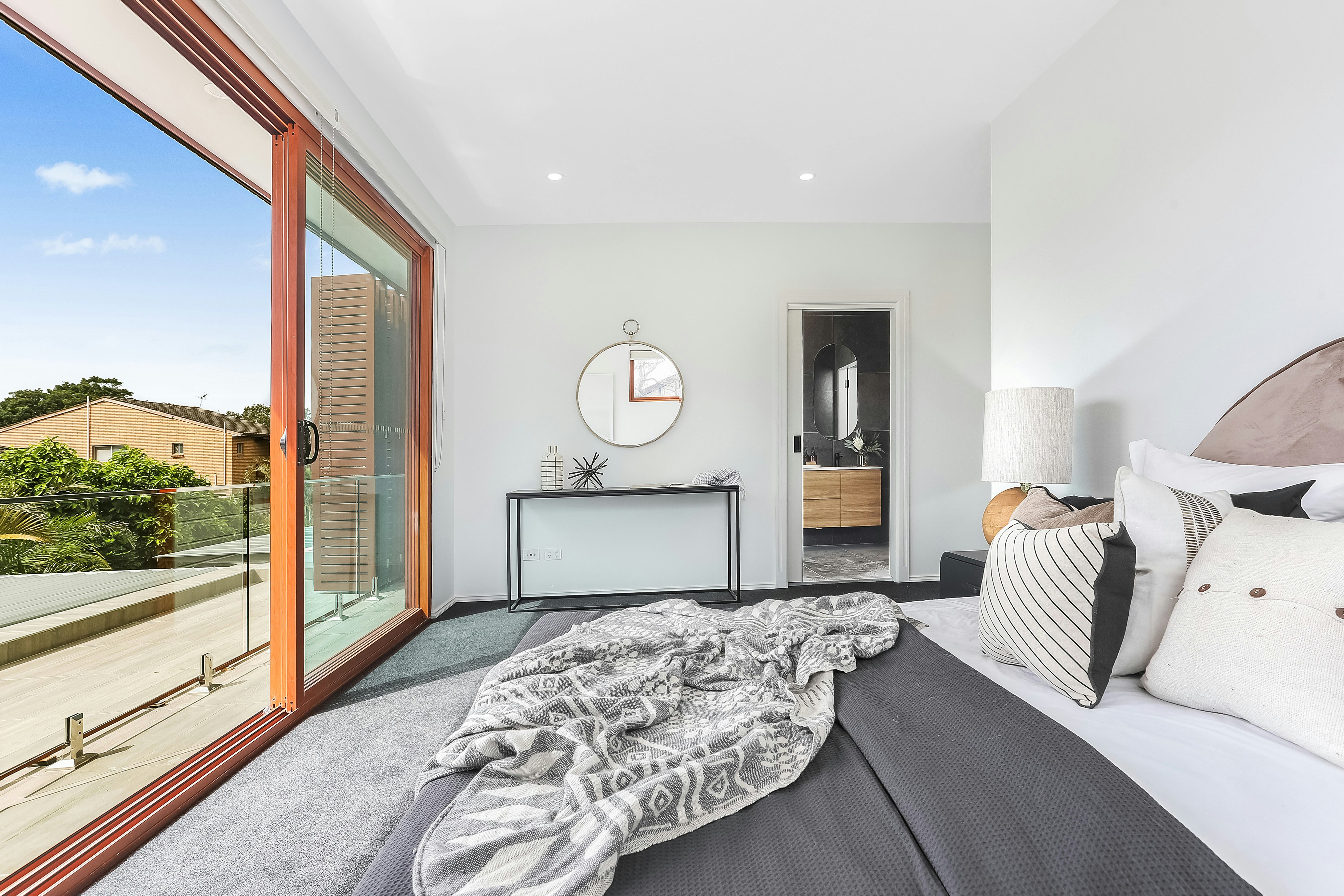 13 Bonus Street, North Bondi NSW