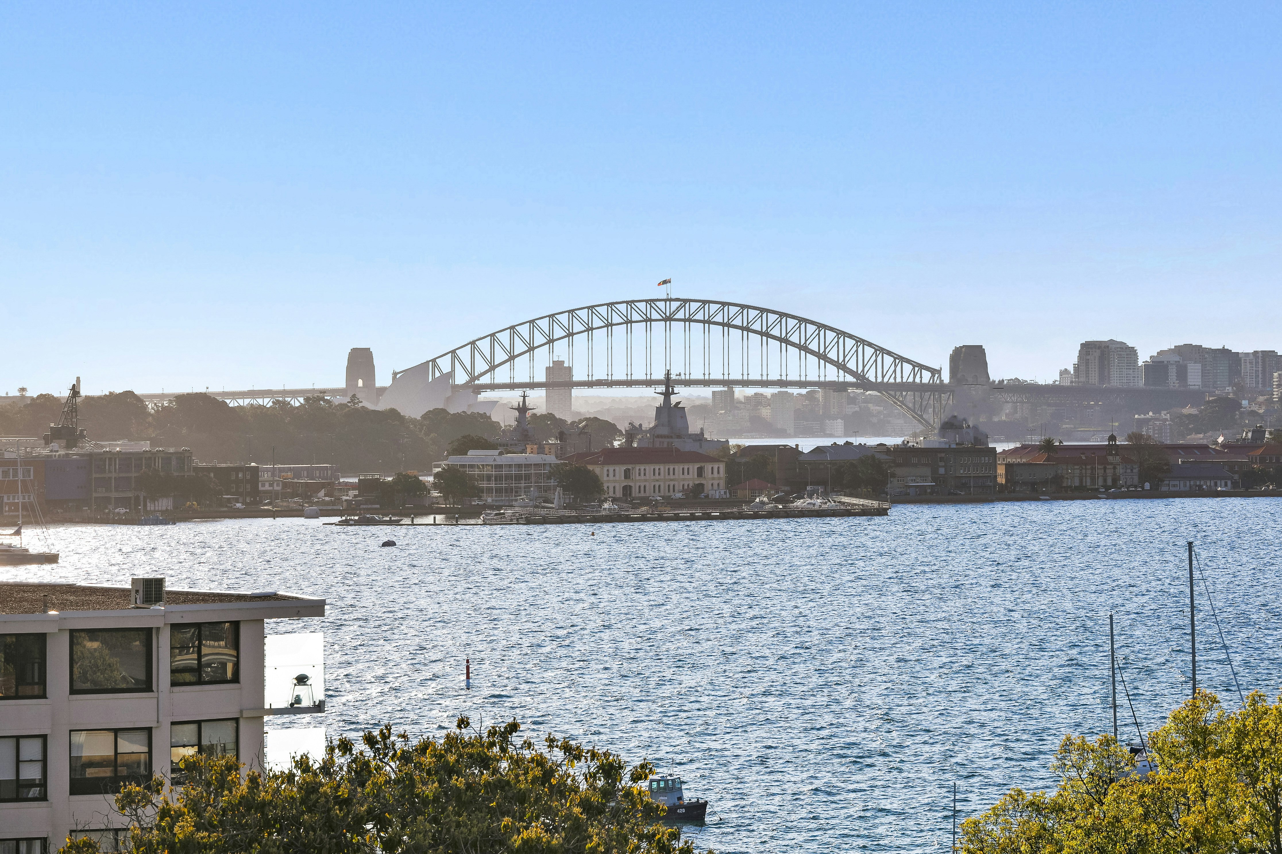 Image of arch