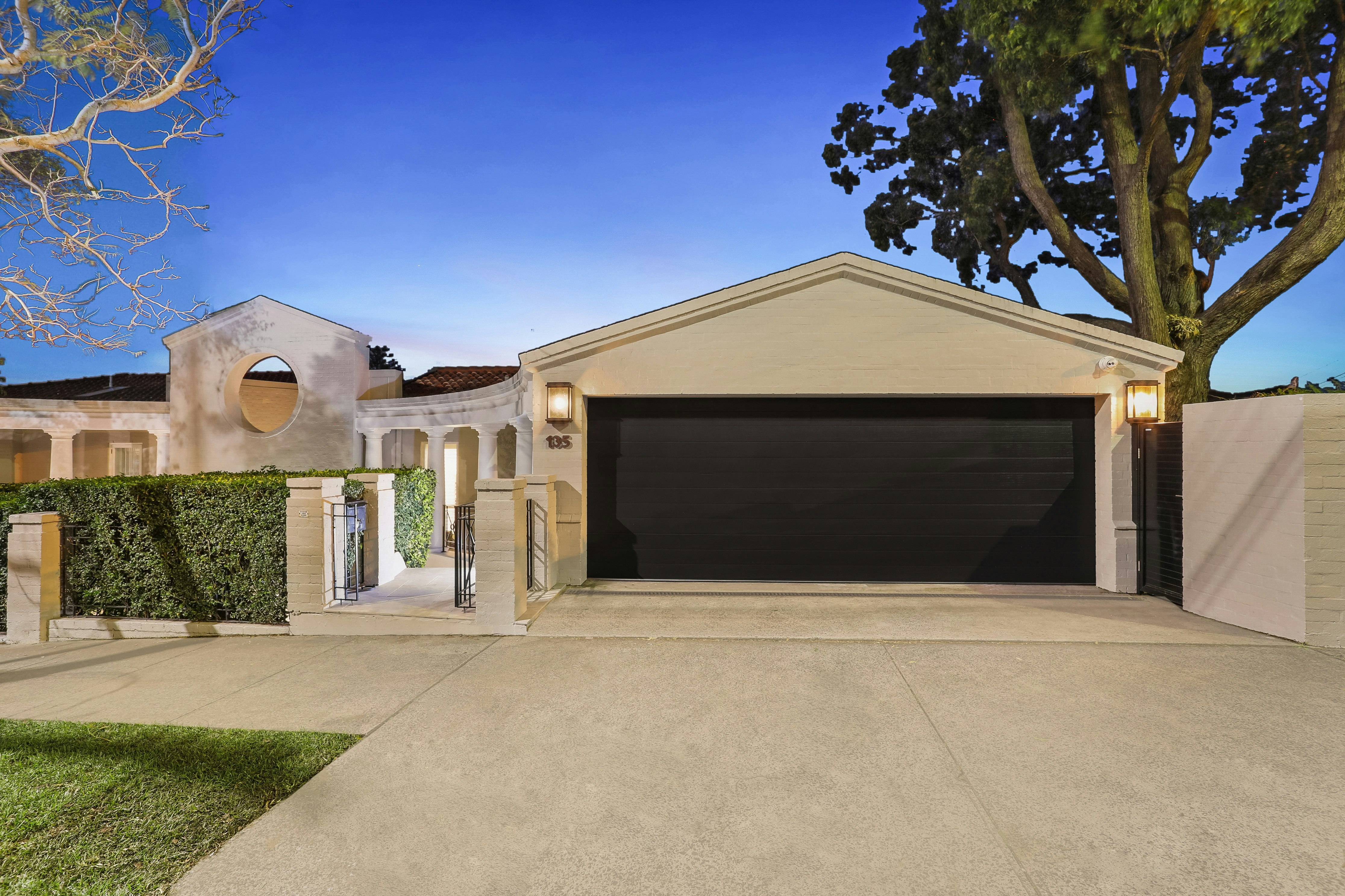 Image of garage