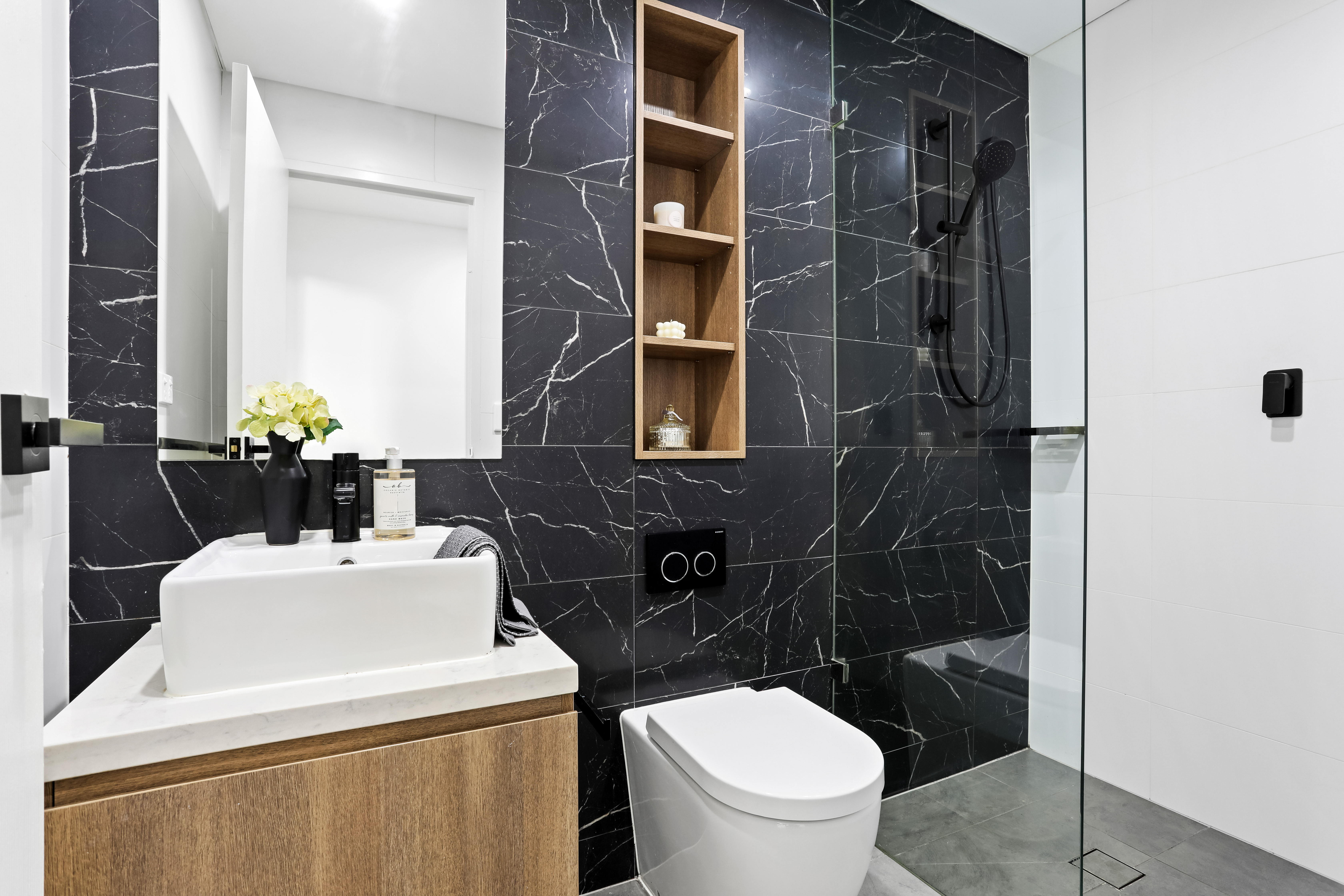 10/12 Park Avenue, Waitara - Thumbnail 5