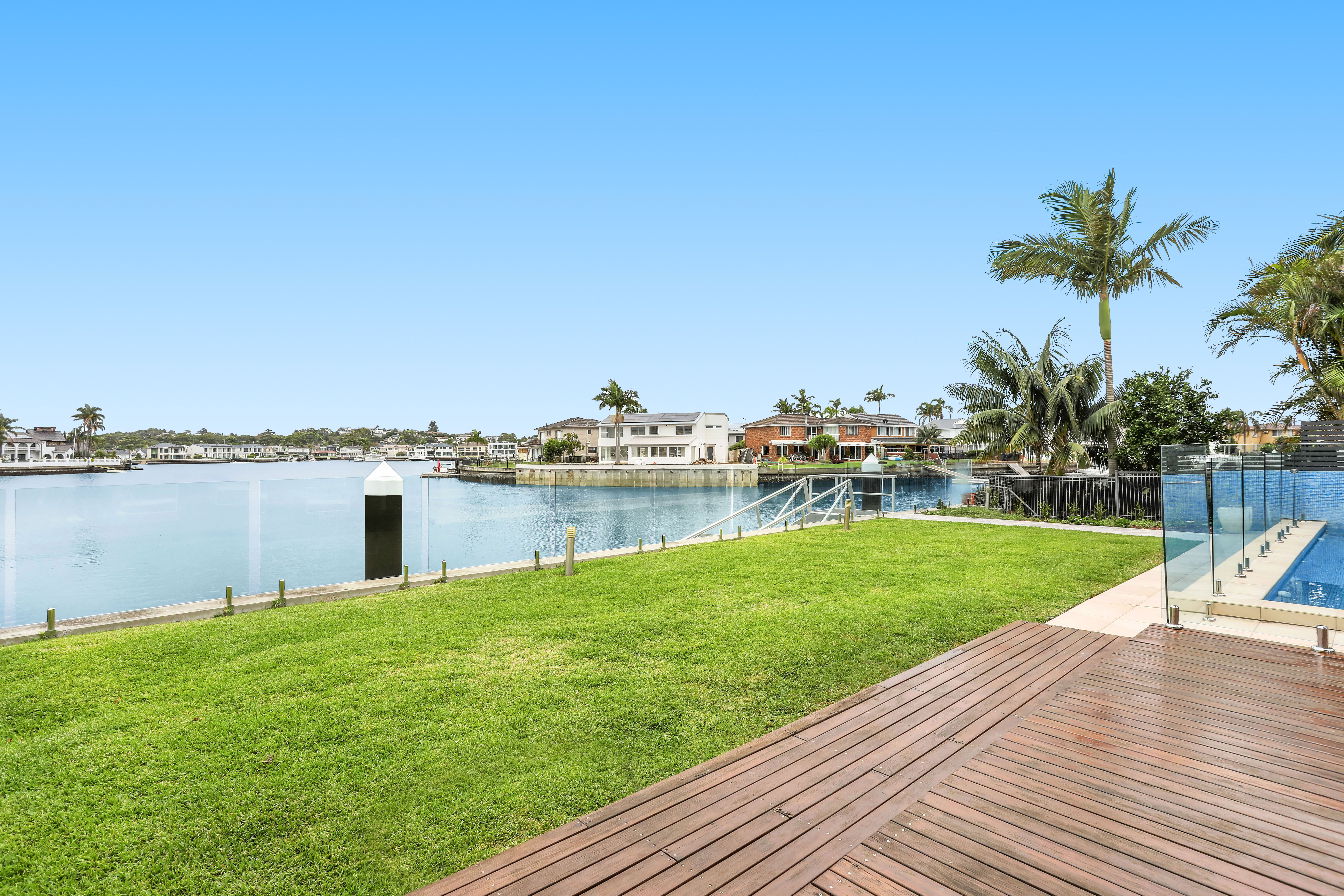 35 Hawkesbury Esplanade, Sylvania Waters - Thumbnail 7