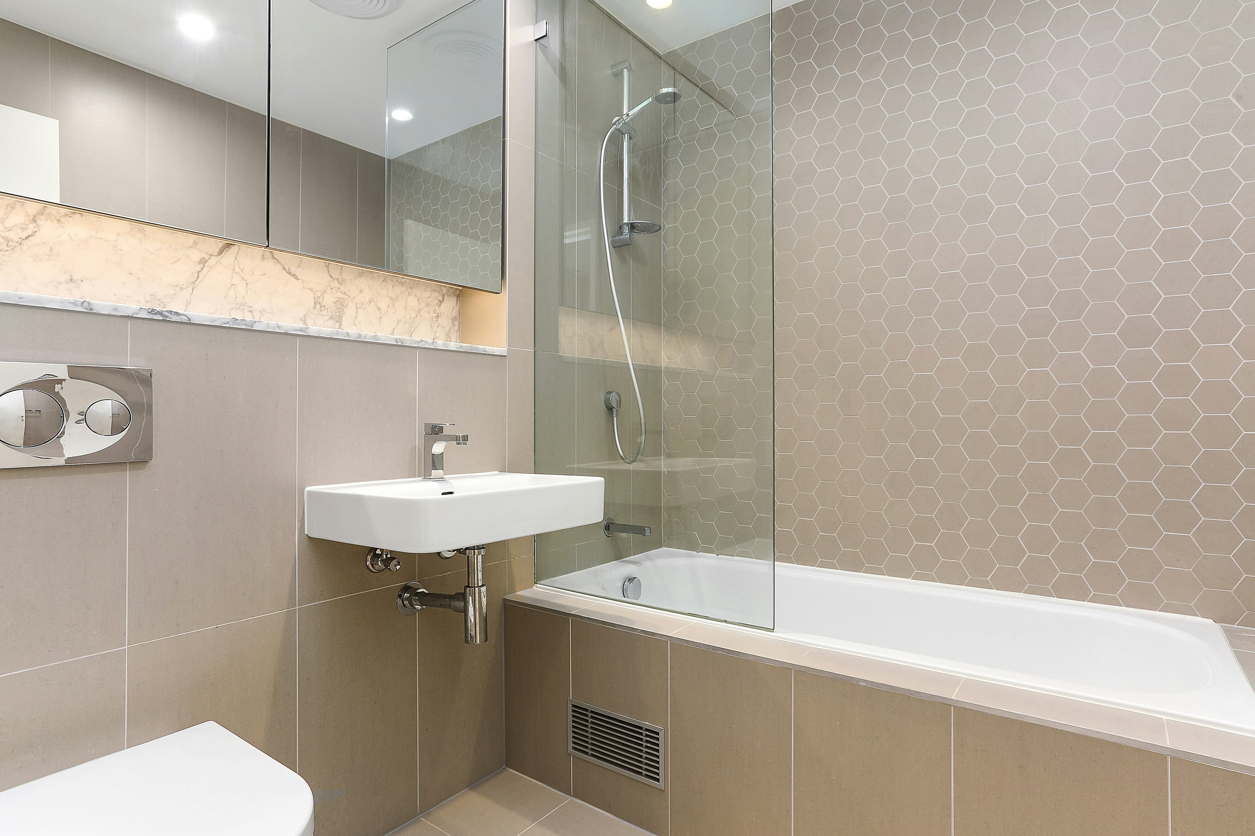 17/28 New Street, Bondi NSW