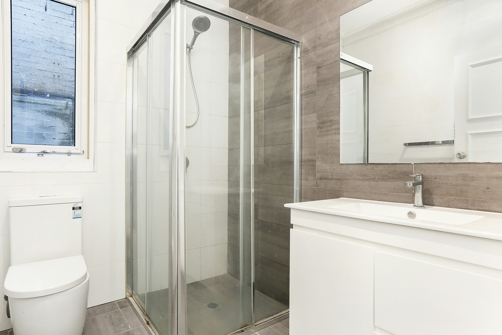 2/102 Campbell Parade, Bondi Beach NSW