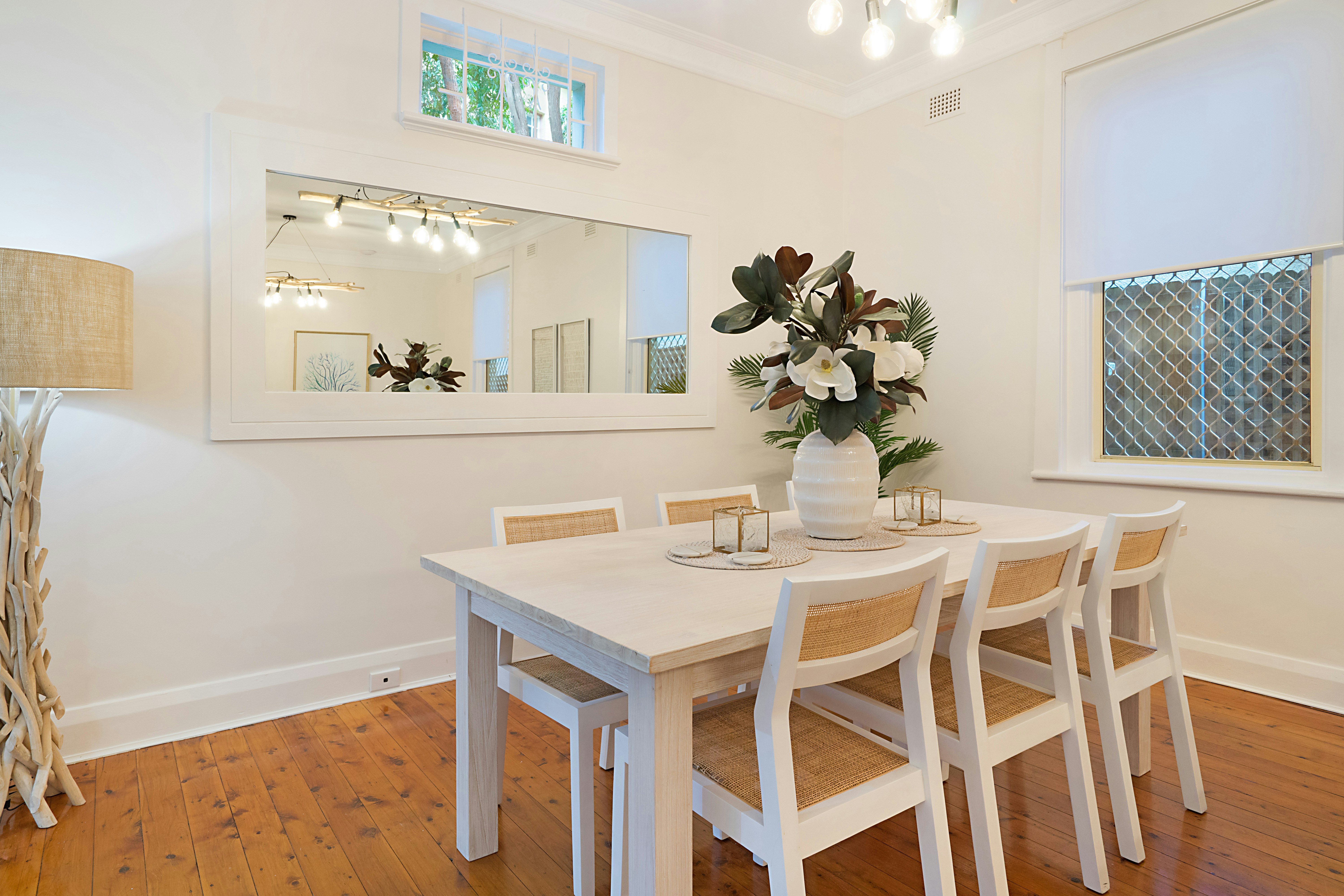 Image of dining room