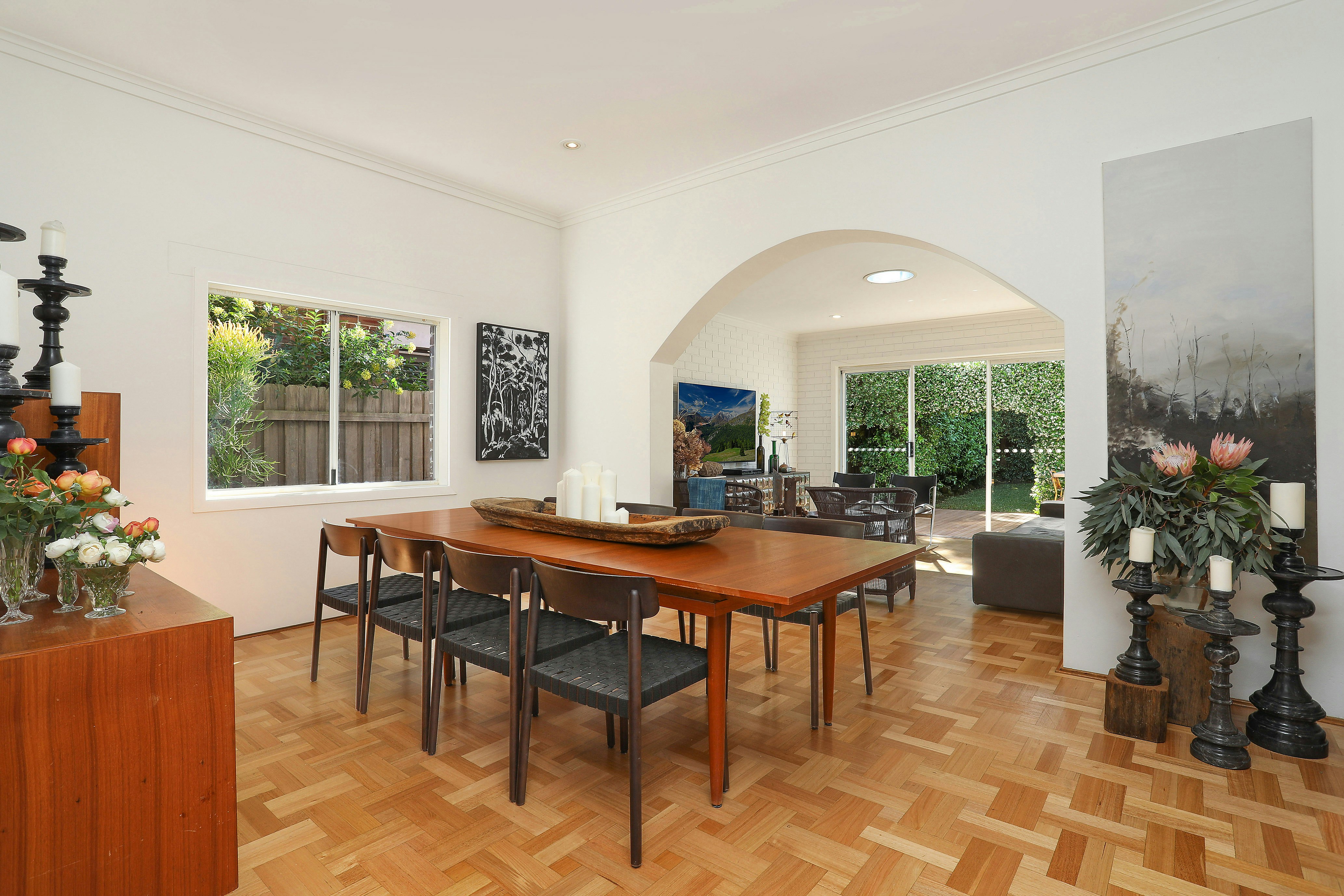 Image of dining room