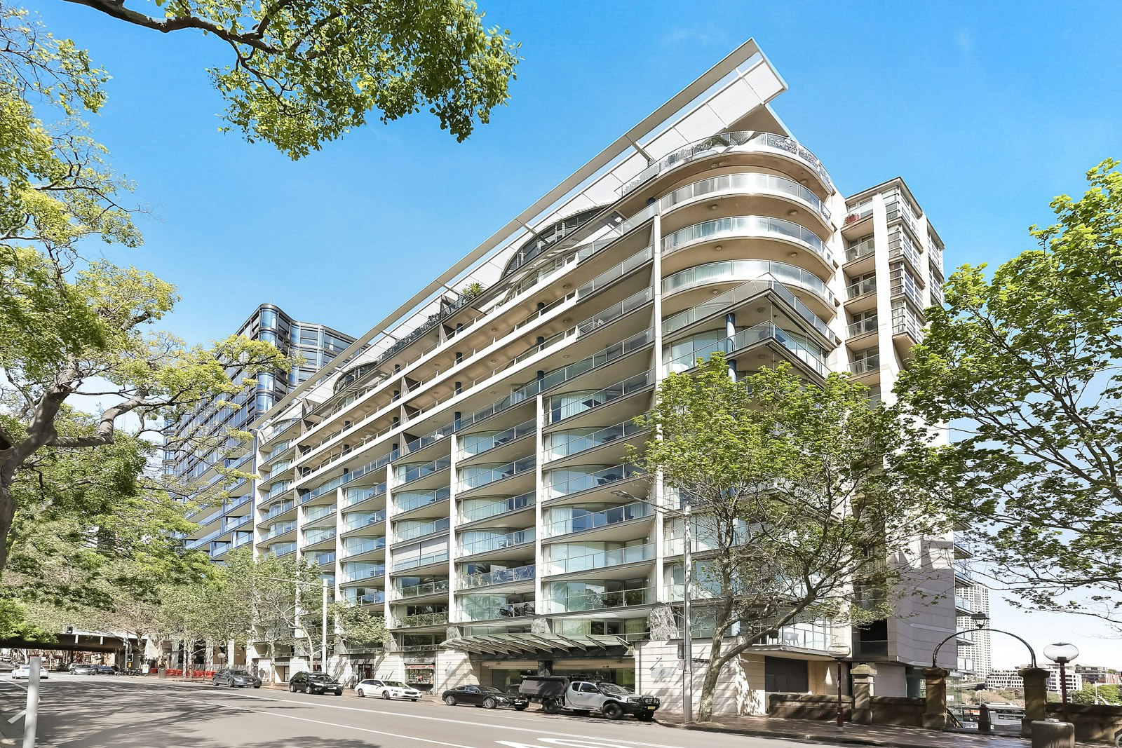 Image of apartment building