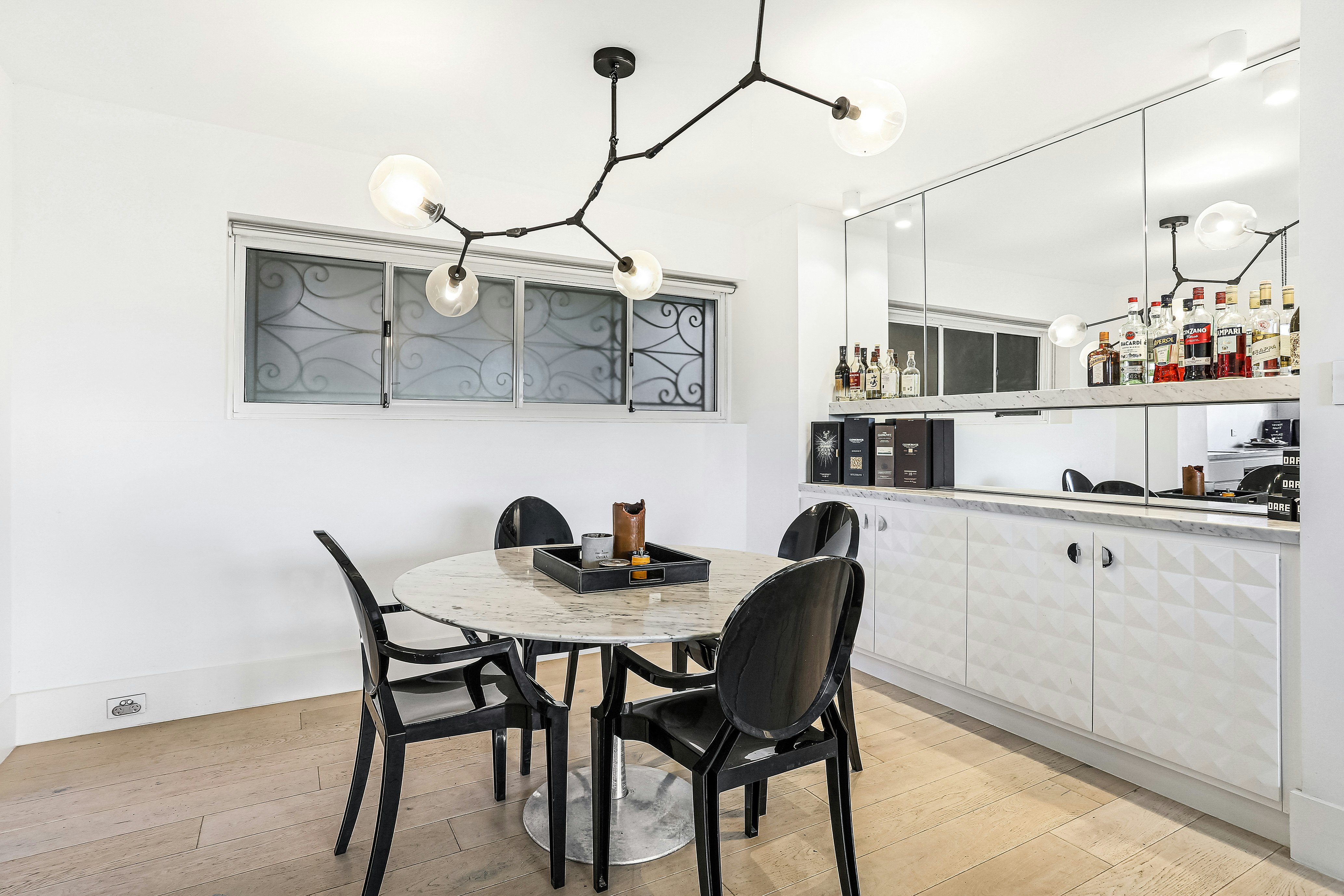 Image of dining room