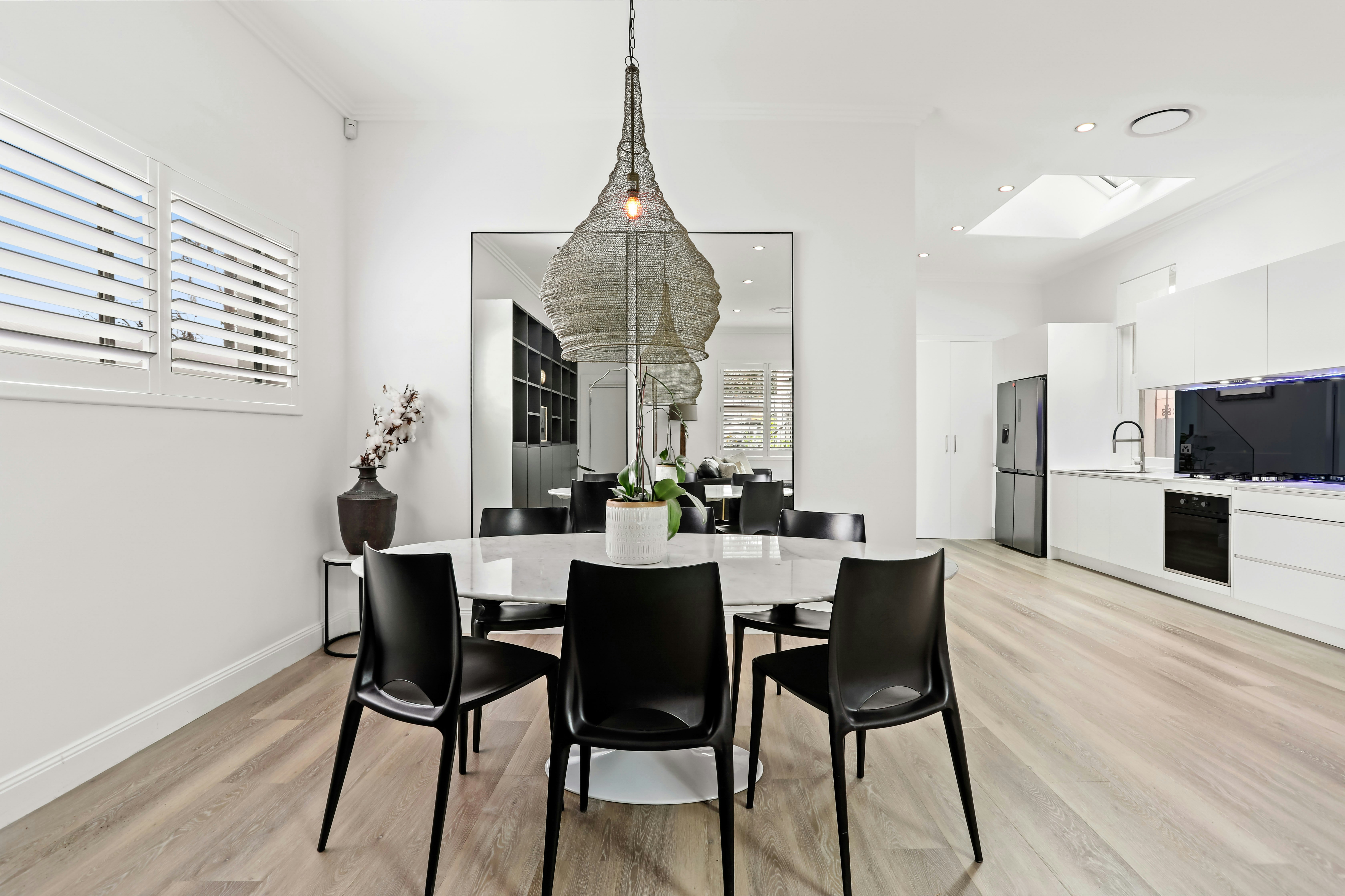 Image of dining room