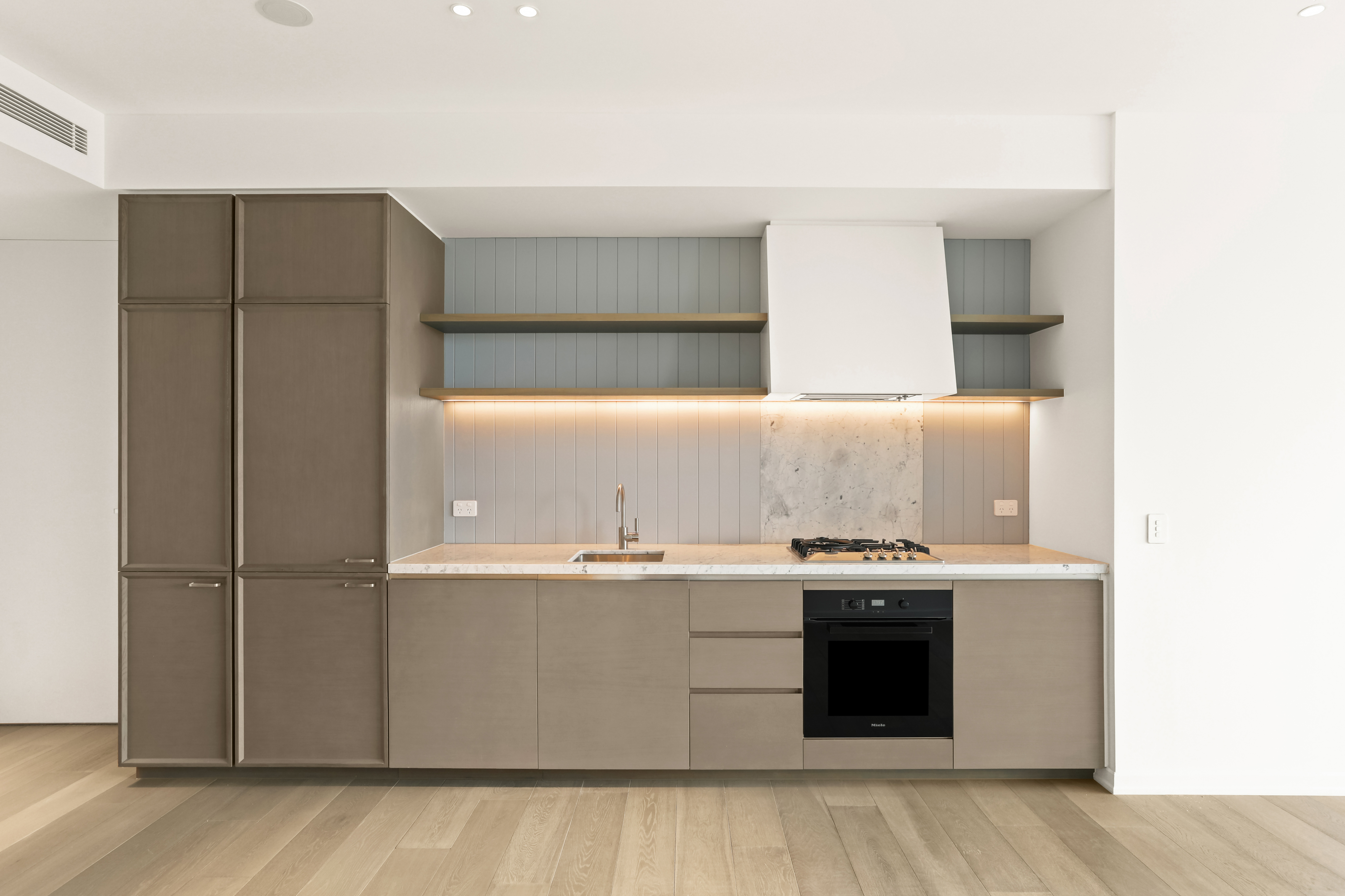 901/300 Oxford Street, Bondi Junction - Thumbnail 2