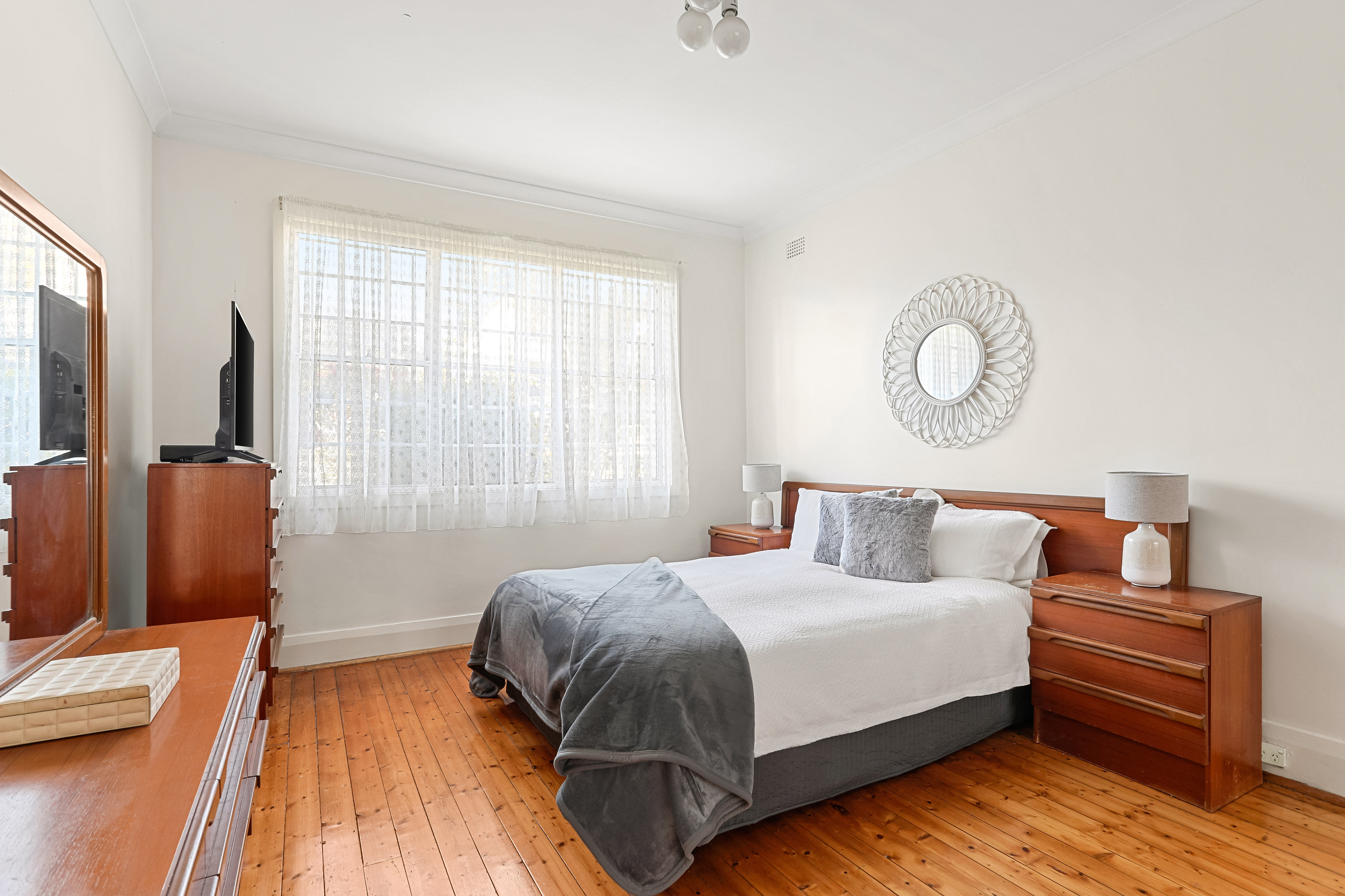 12 Wallis Parade, North Bondi - Thumbnail 8