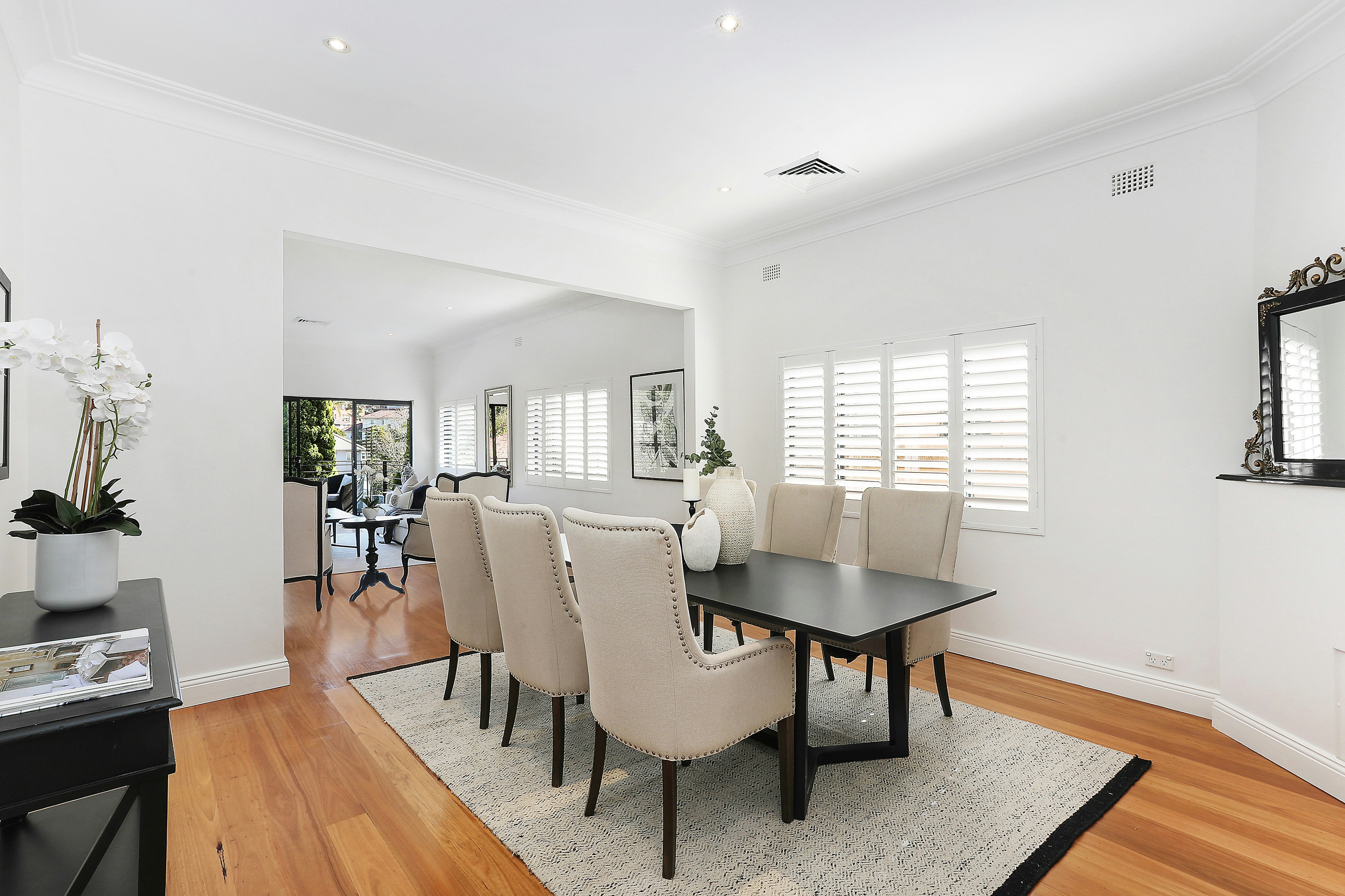 Image of dining room