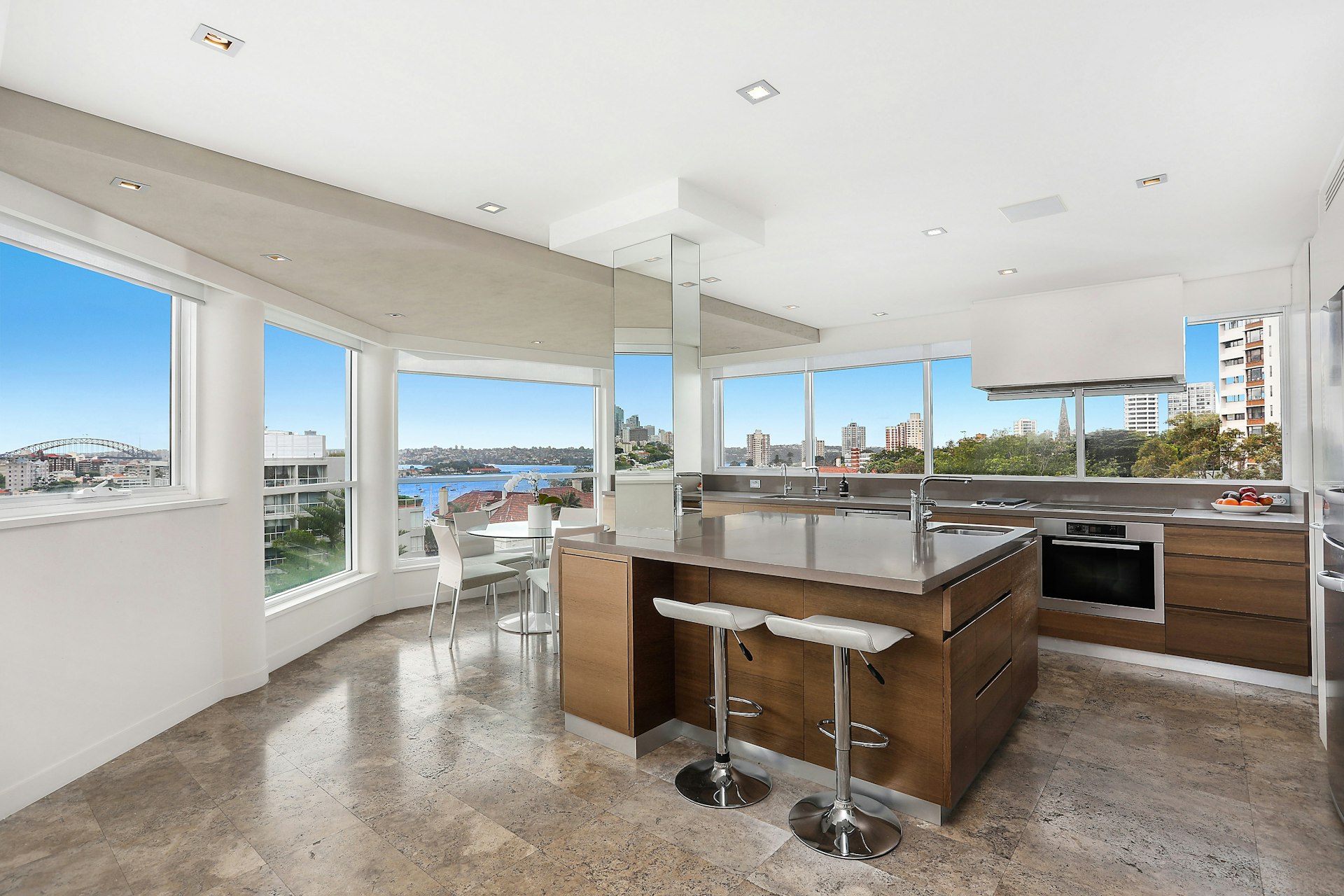 8/8 Darling Point Rd, Darling Point NSW