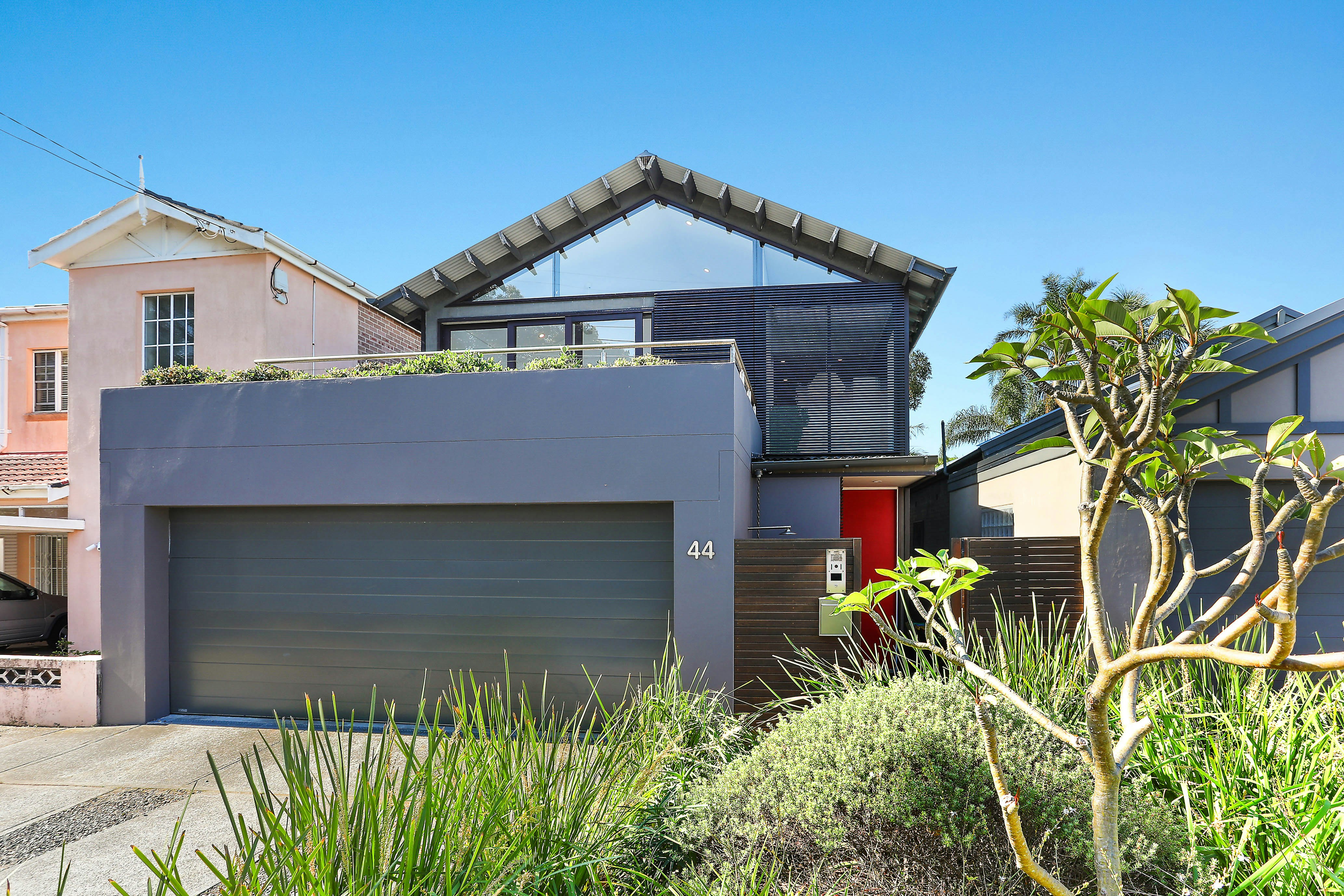 Image of garage