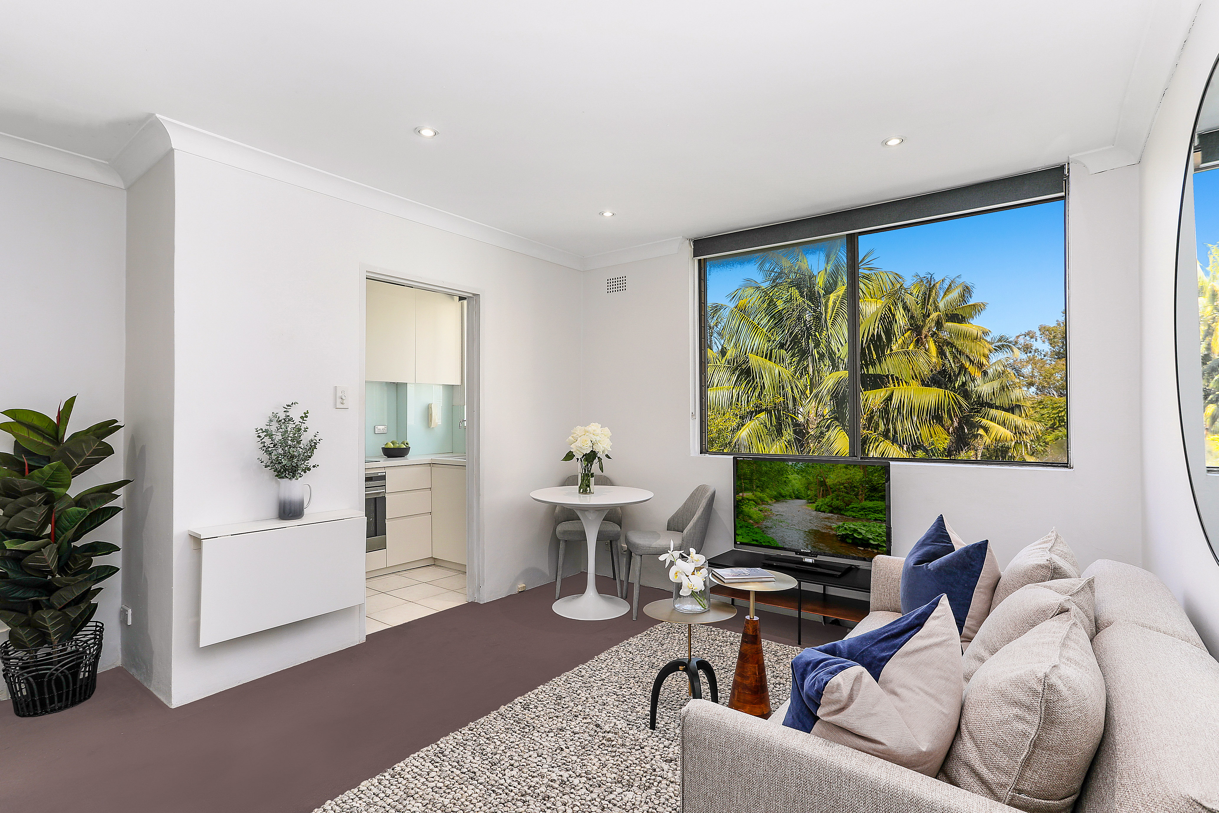 12/90 Elizabeth Bay Road, Elizabeth Bay - Image 1