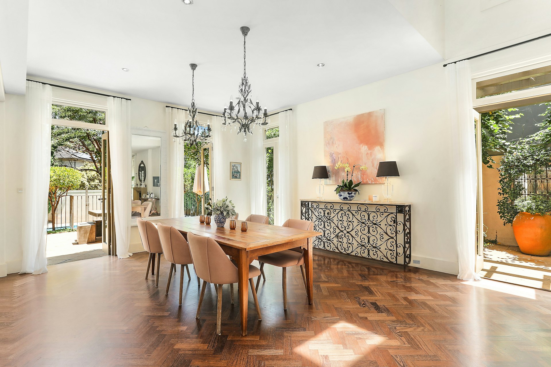 dining room