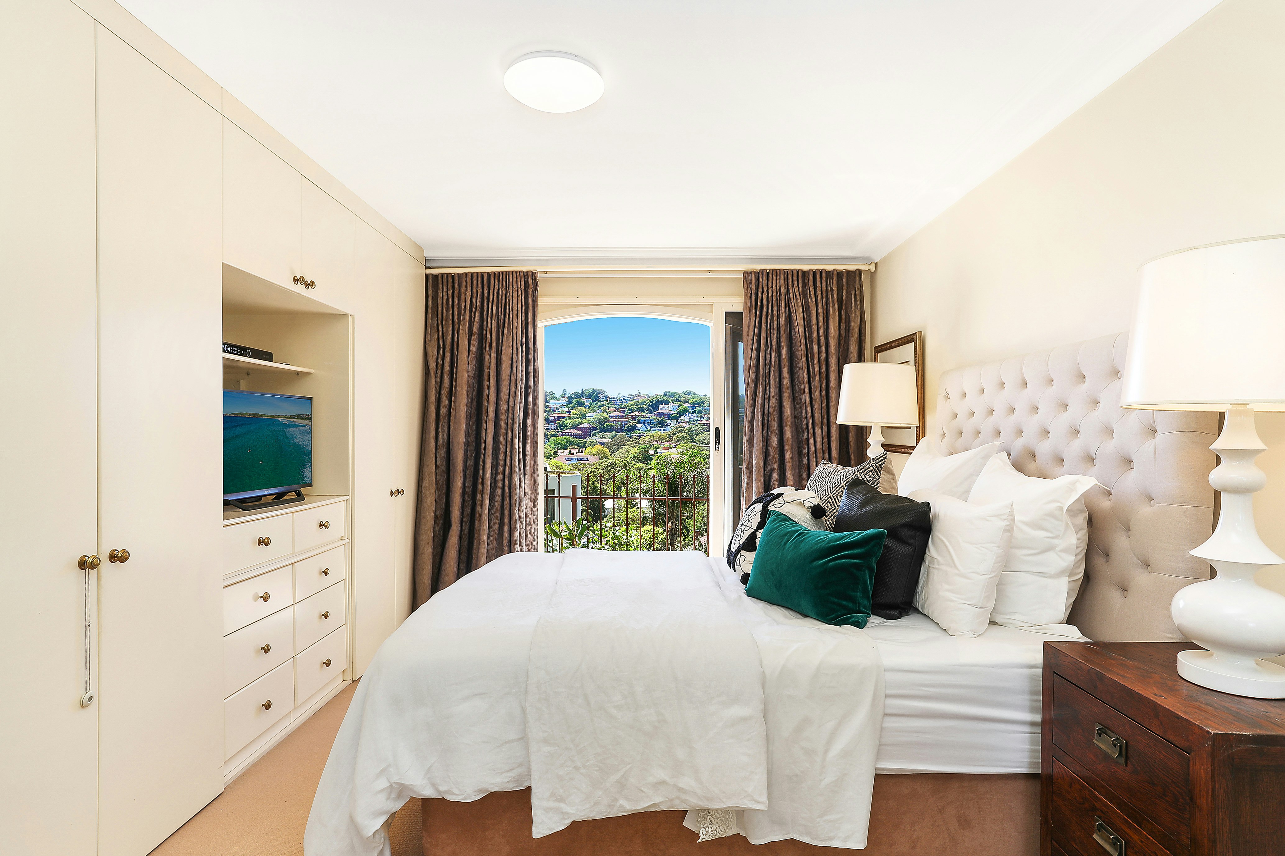 22/3-5 Marathon Road, Darling Point NSW