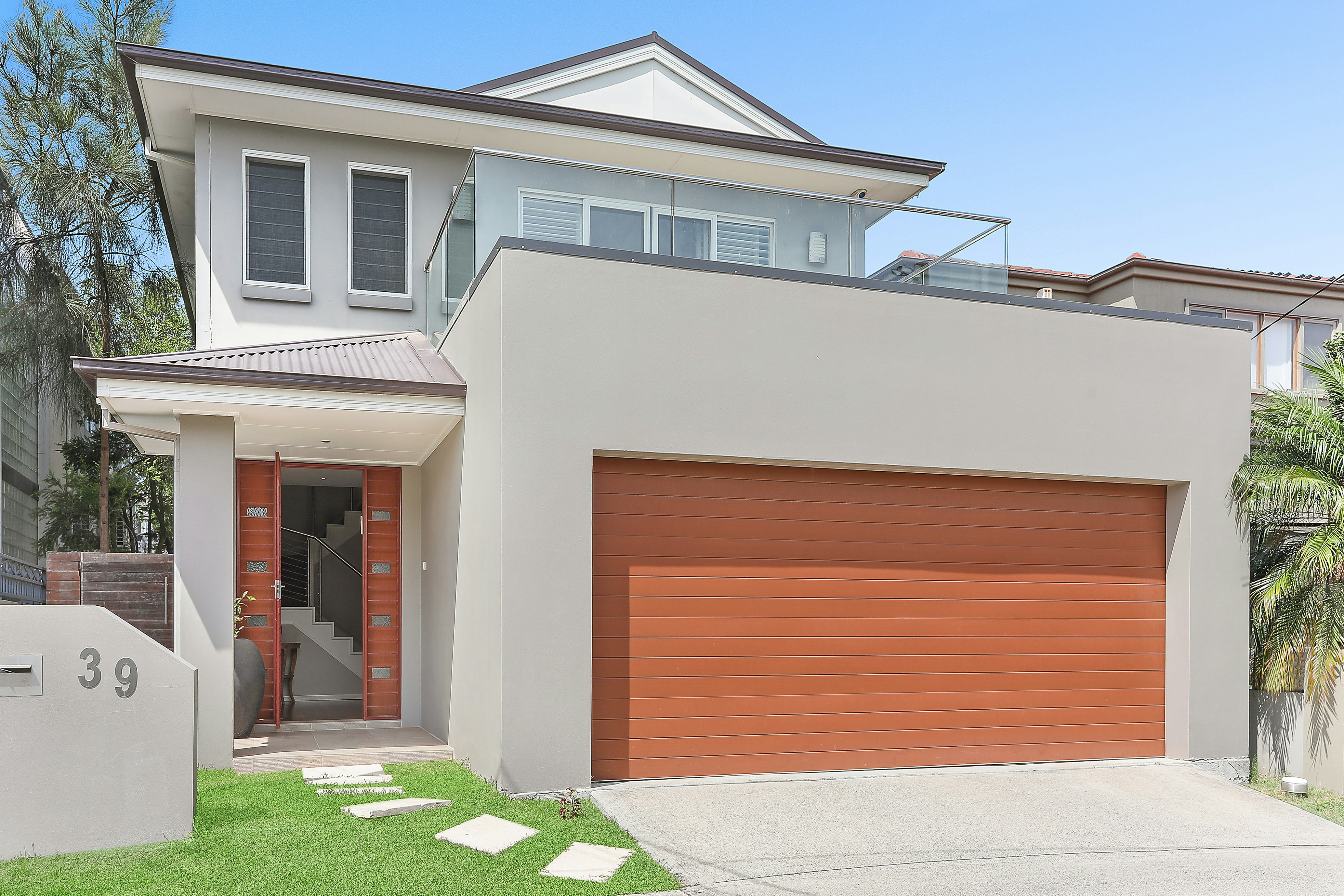 Image of garage