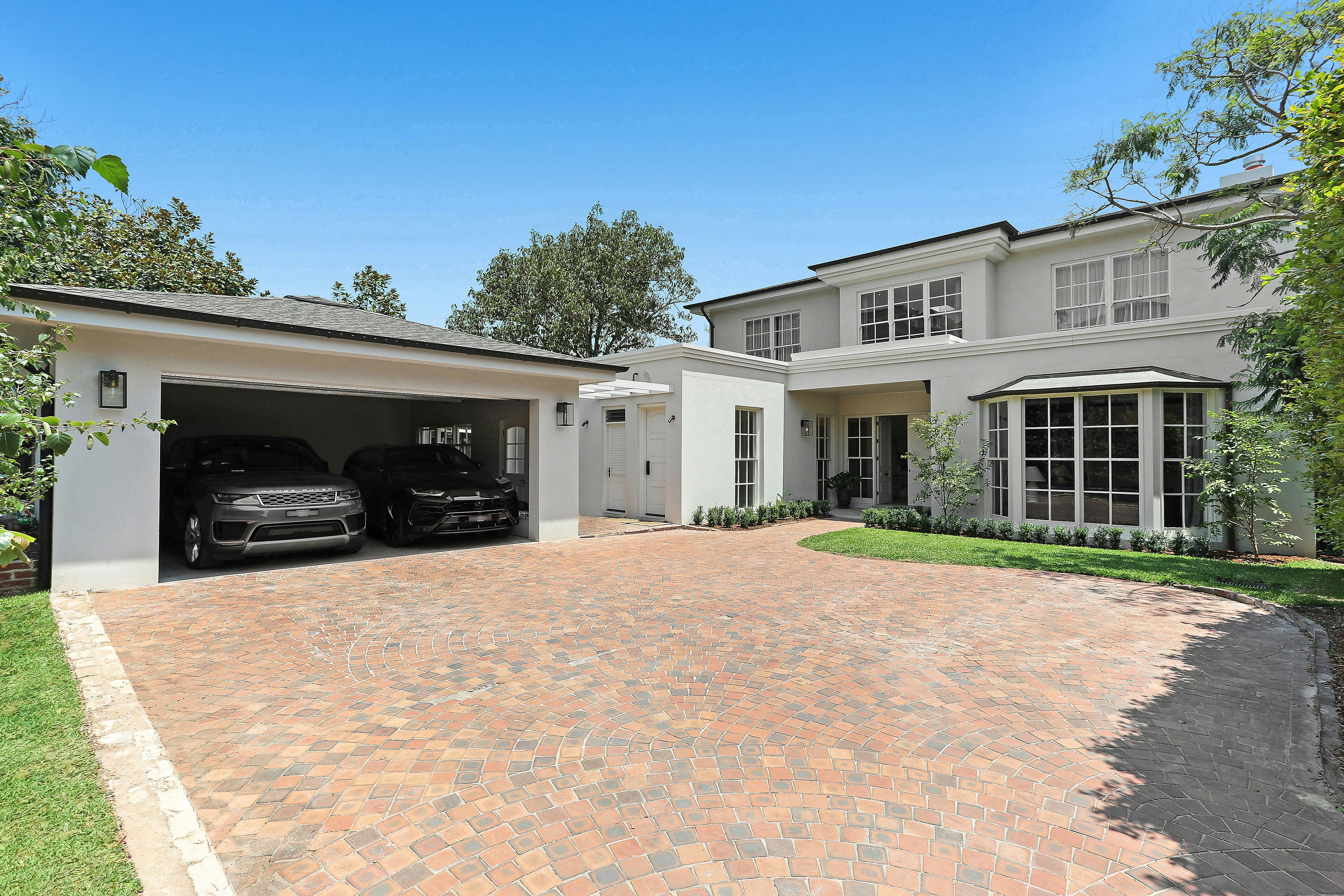 Image of garage
