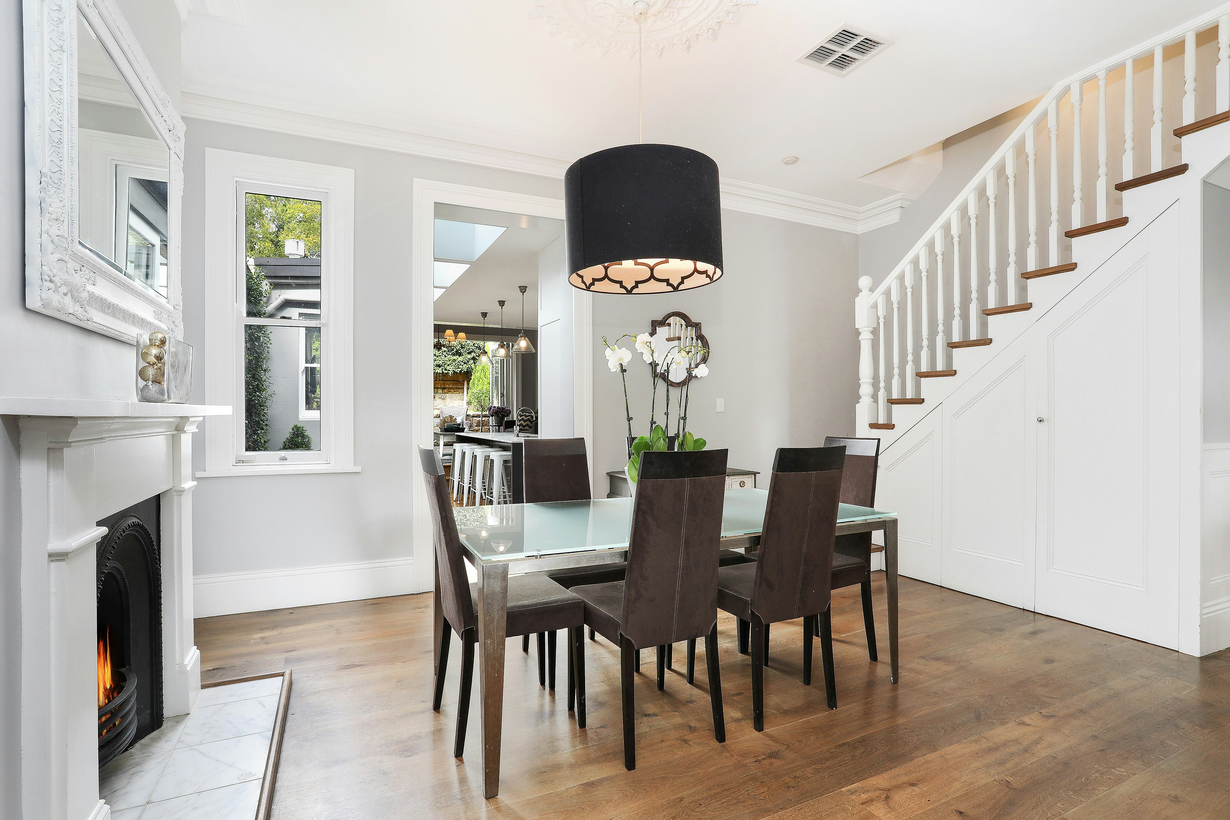 Image of dining room