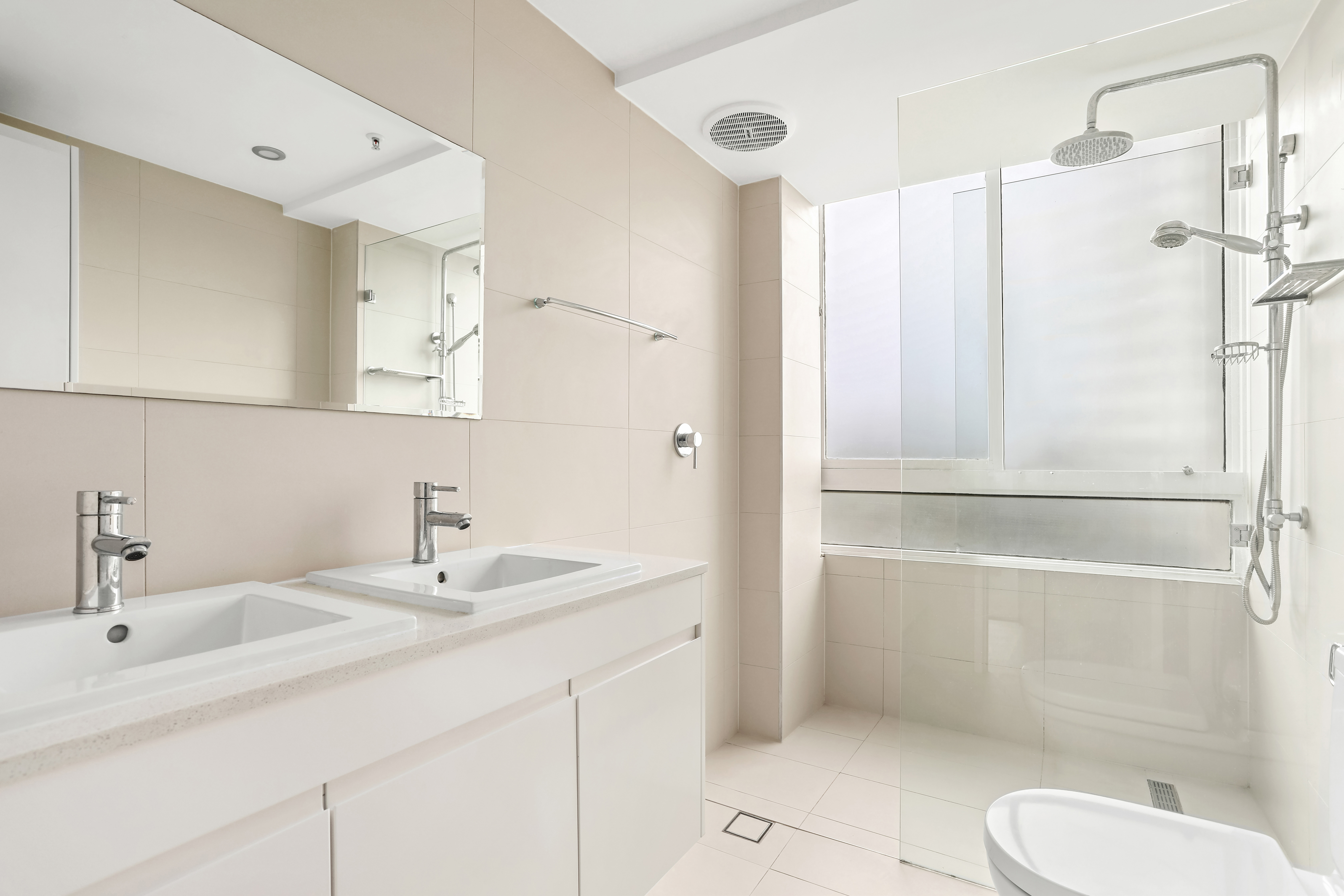 15/2-12 Eastbourne Road, Darling Point - Thumbnail 6